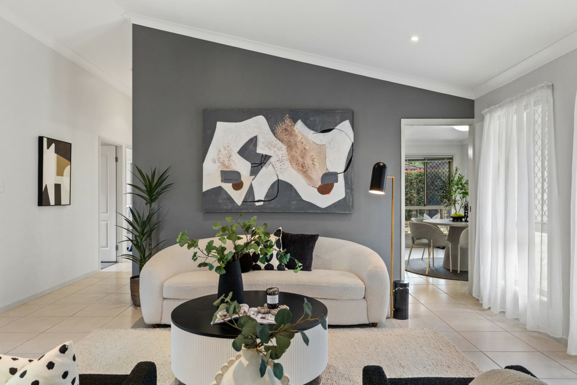8 Foote Street, Redland Bay, Redland Bay - Thumbnail 2