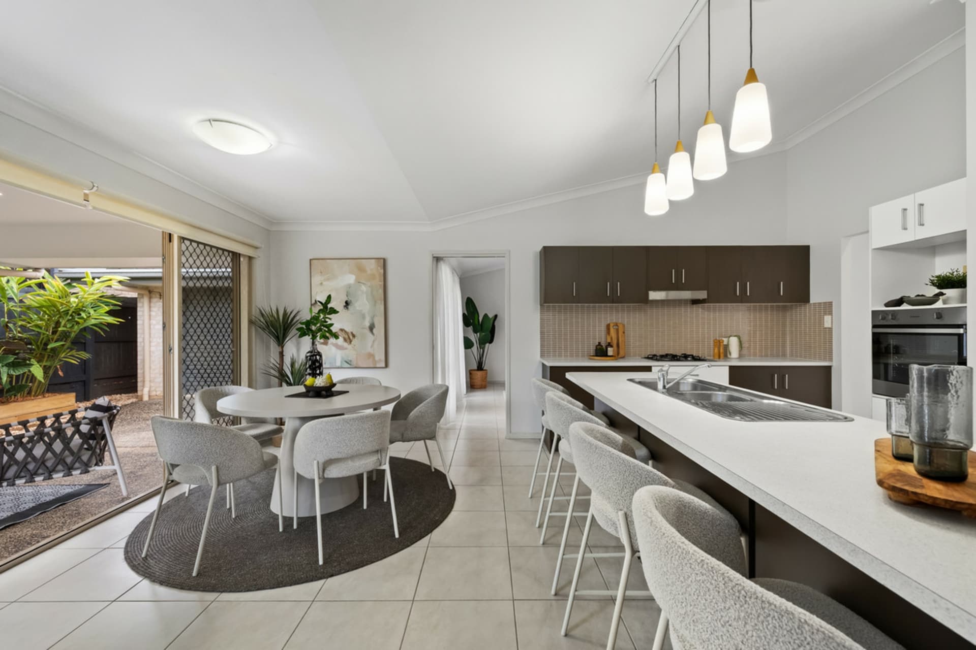 8 Foote Street, Redland Bay, Redland Bay - Thumbnail 6