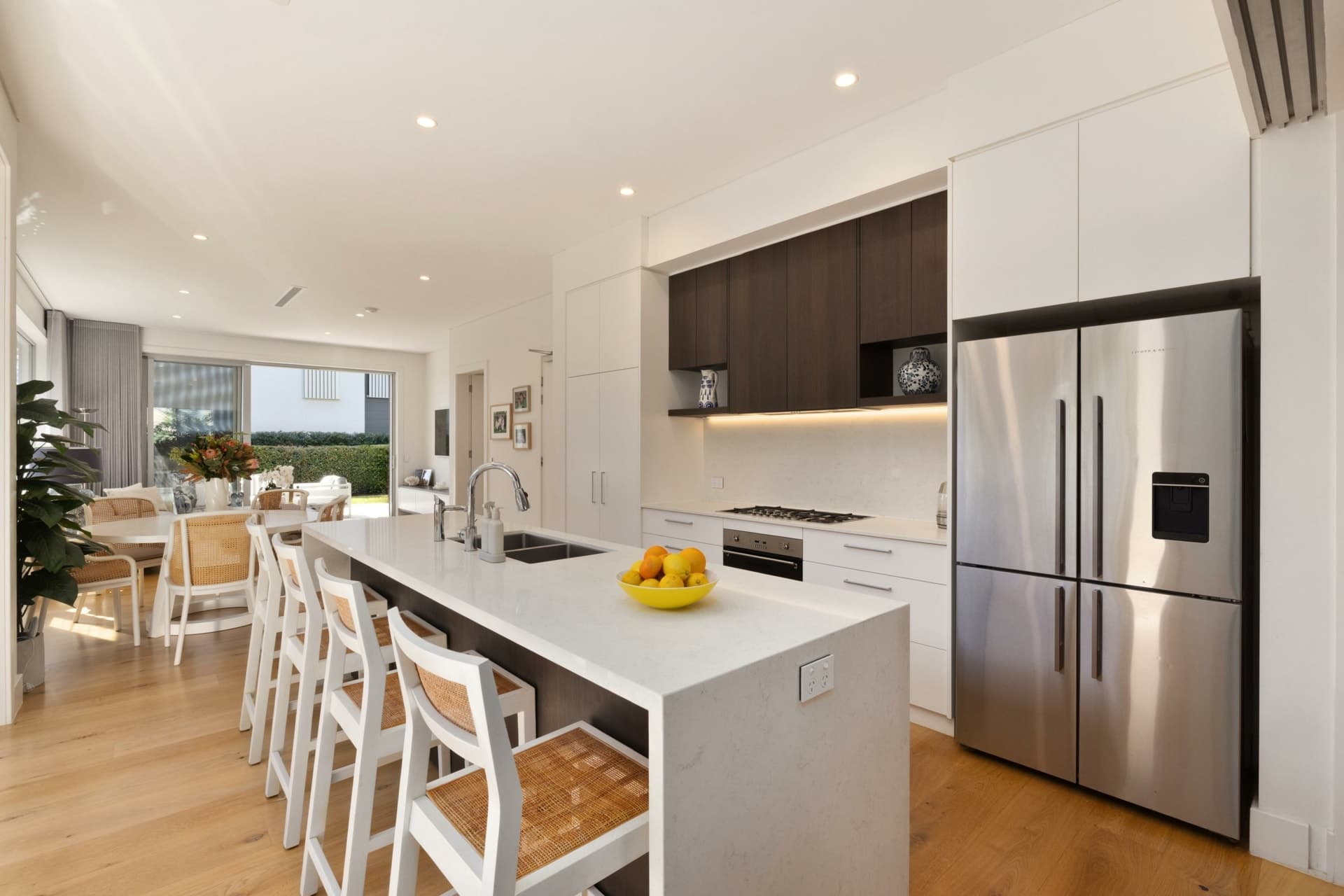 4/33 Darley Street, Mona Vale, Mona Vale - Thumbnail 3