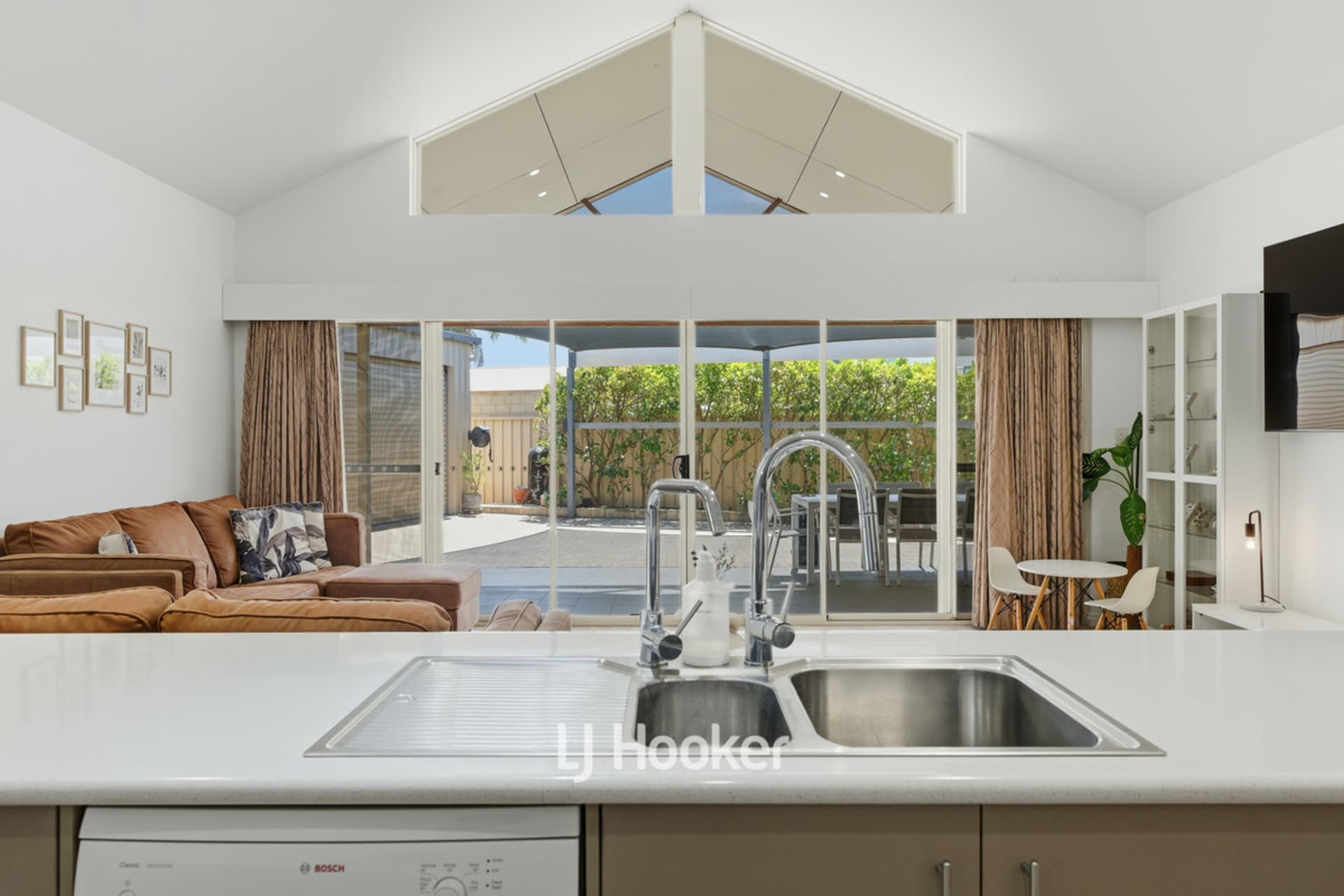 6 Mackenzie Place, Australind, Australind - Thumbnail 2