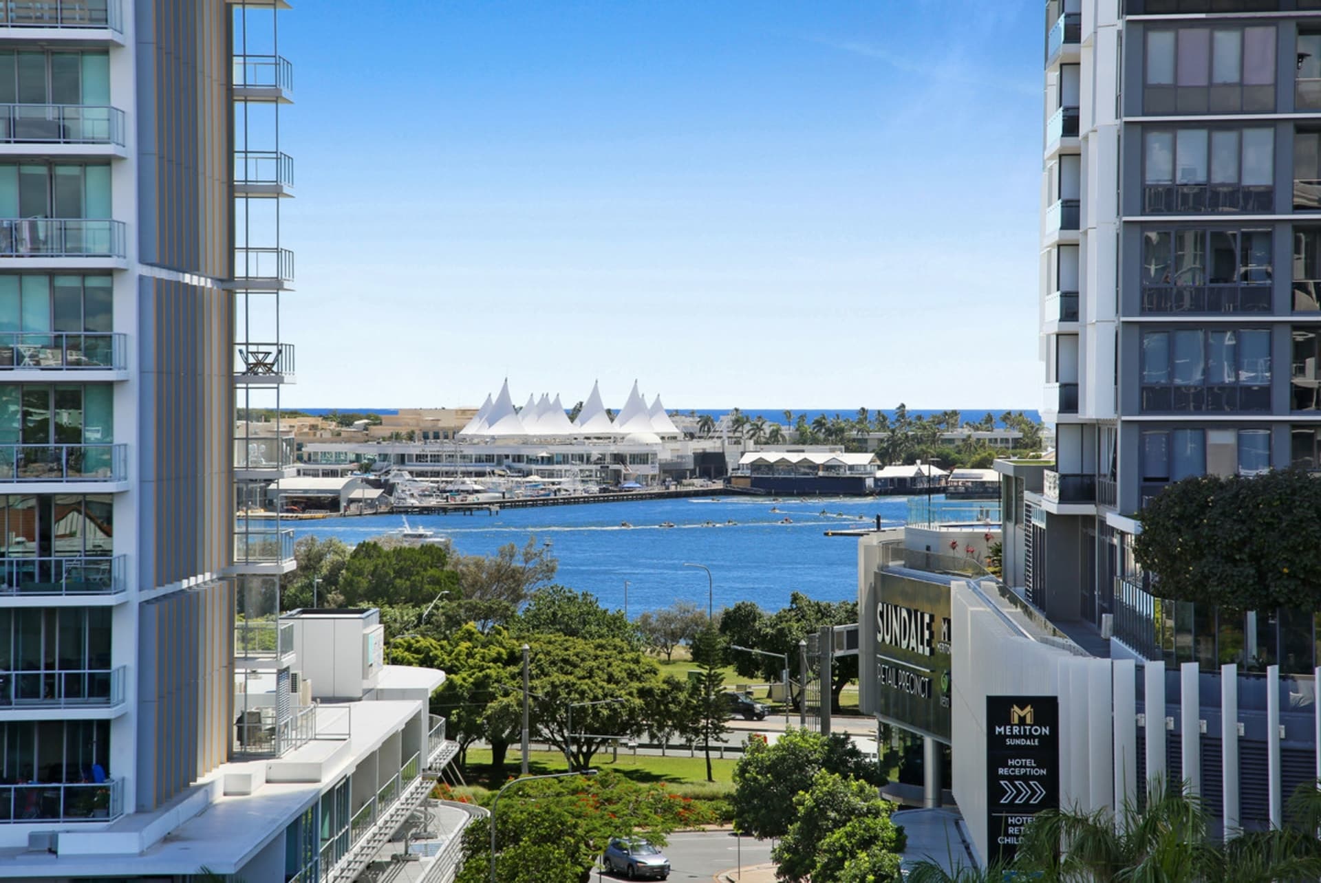 907/6 Aqua Street, Southport, Southport - Image 1