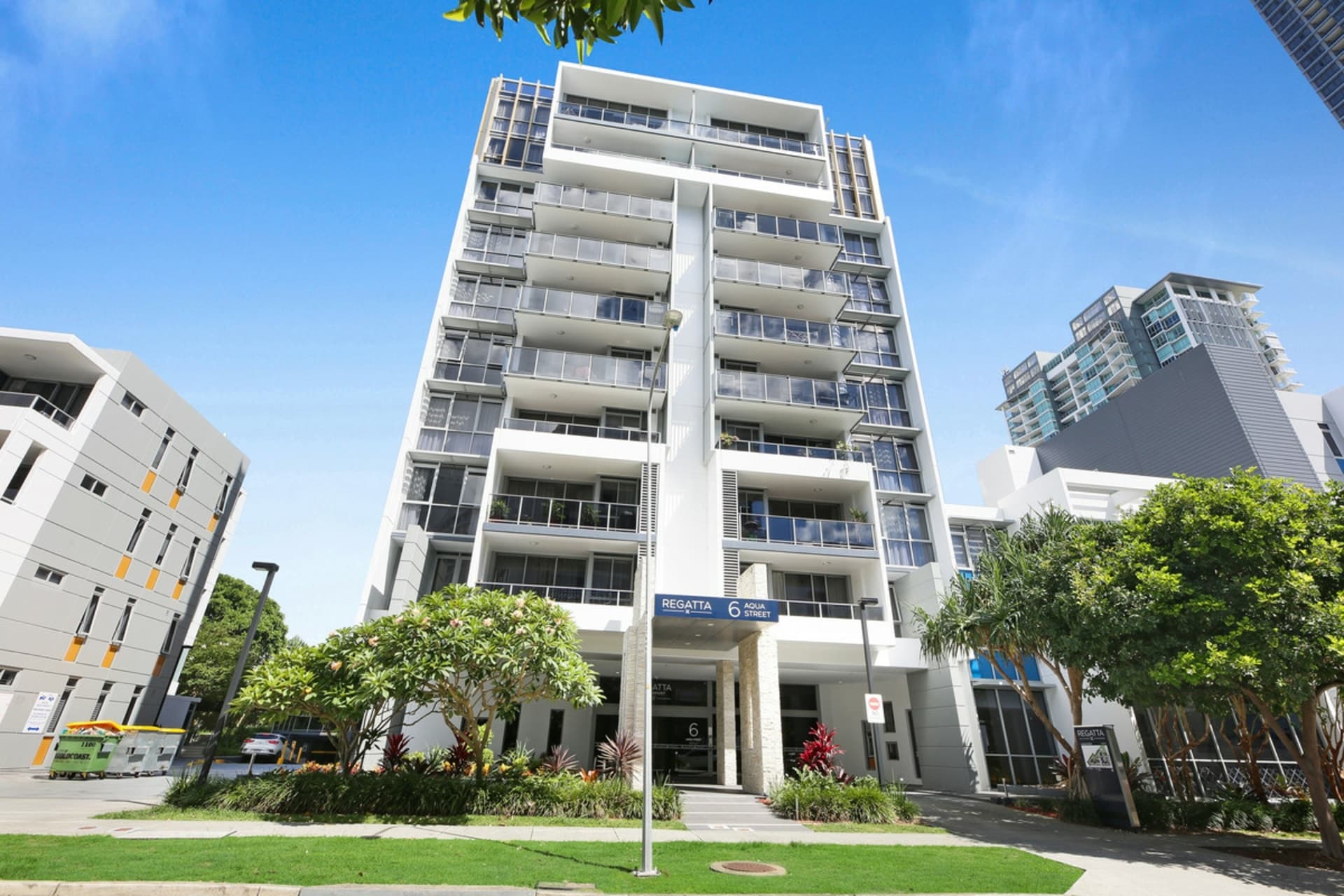 907/6 Aqua Street, Southport, Southport - Thumbnail 2