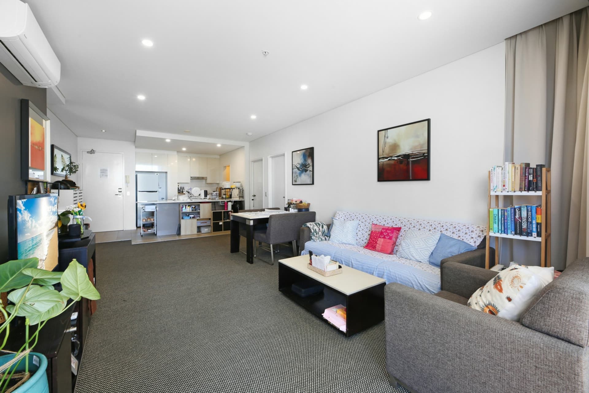 907/6 Aqua Street, Southport, Southport - Thumbnail 7