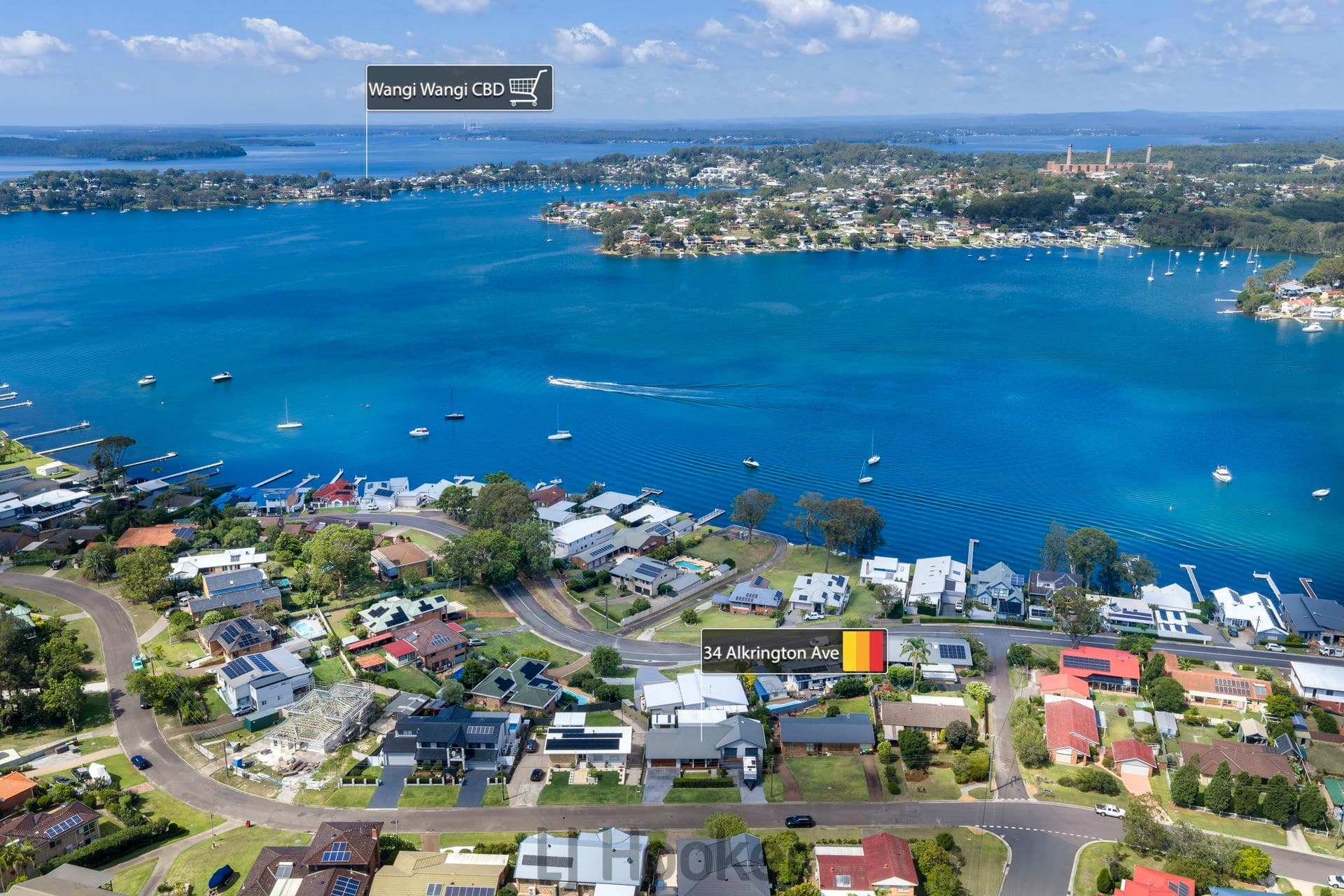 34 Alkrington Avenue, Fishing Point, Fishing Point - Image 1