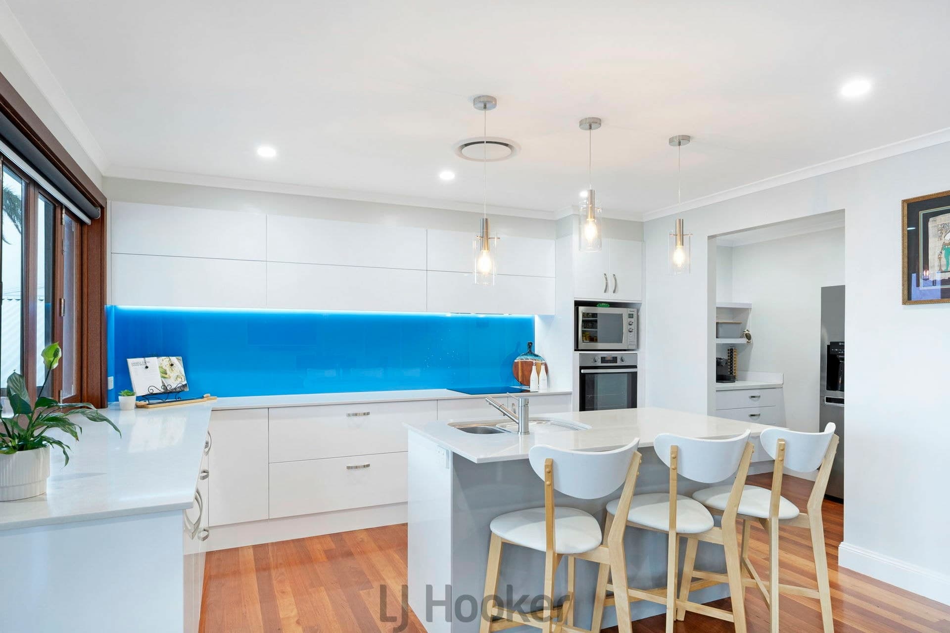 34 Alkrington Avenue, Fishing Point, Fishing Point - Thumbnail 5