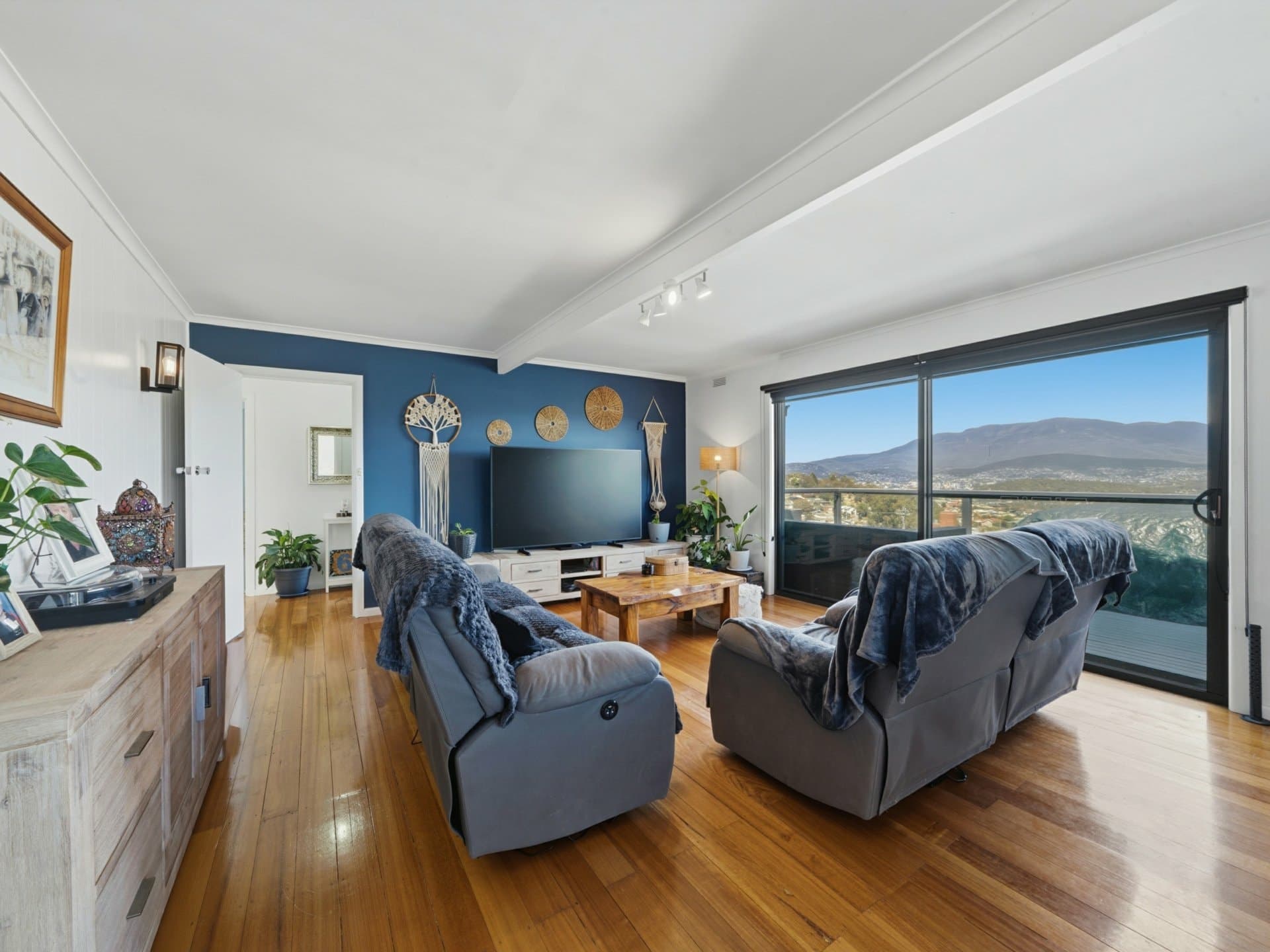 6 Aruma Street, Mornington, Mornington - Thumbnail 4