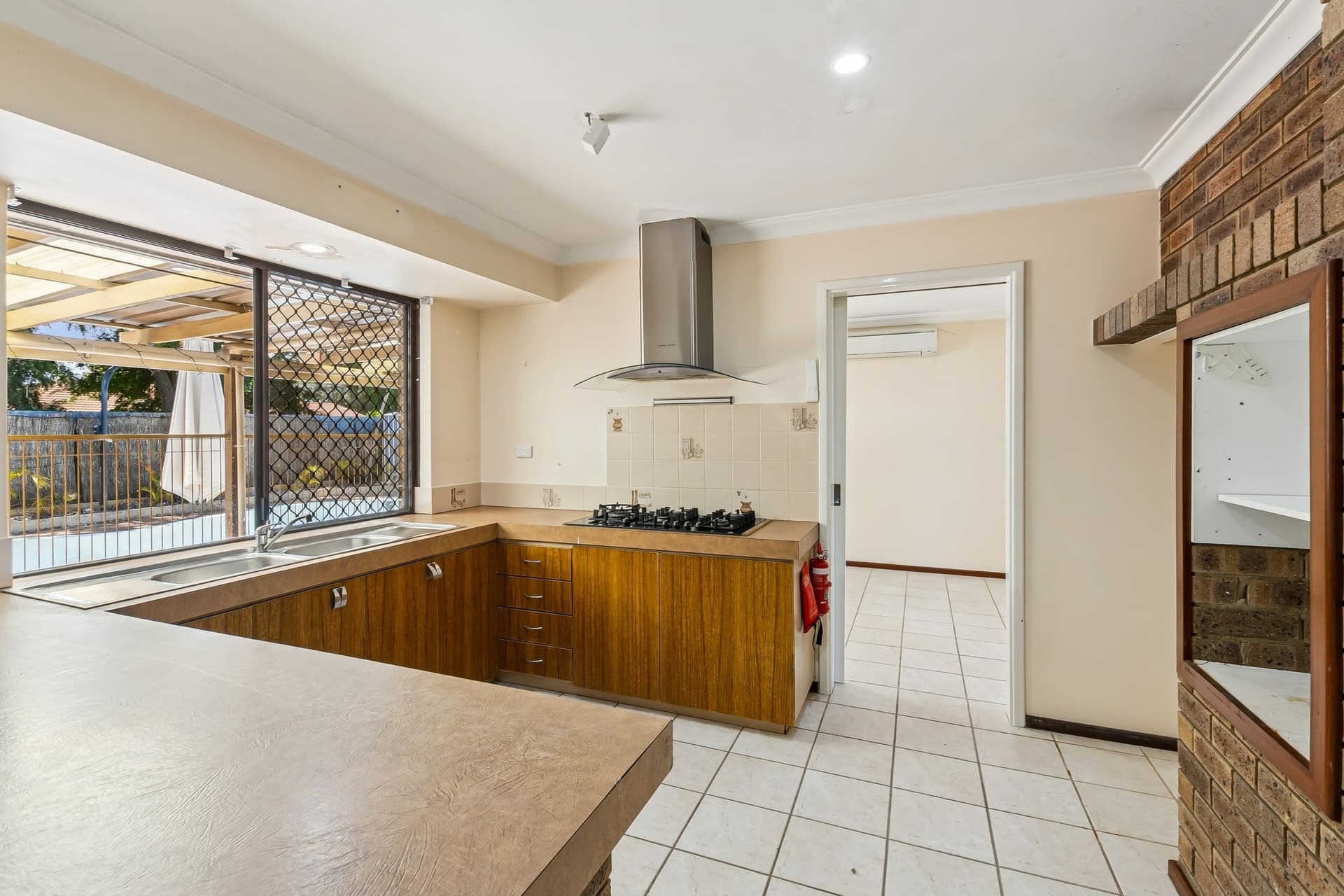 4 Fulton Close, Willetton, Willetton - Thumbnail 4