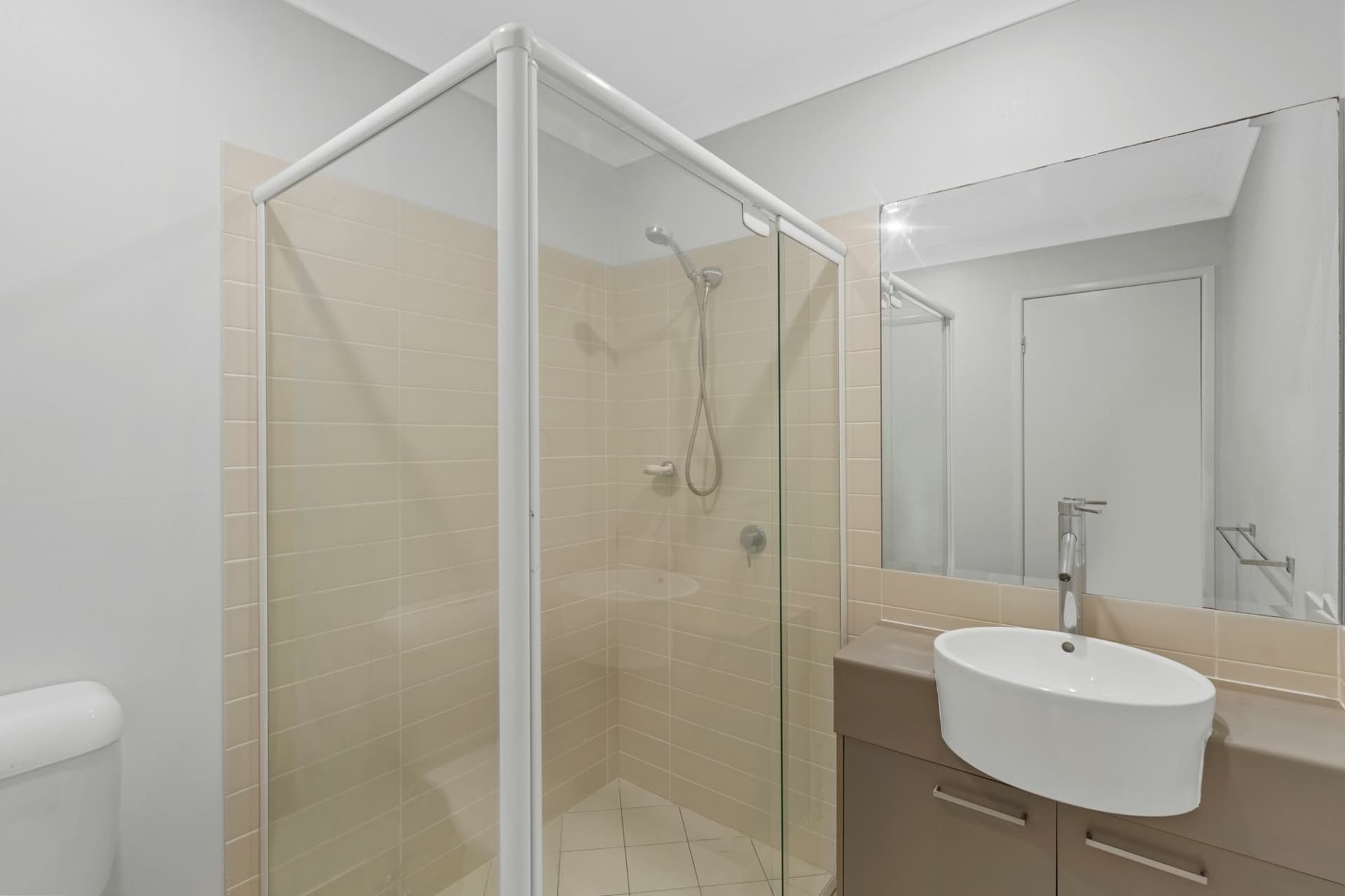 13/2 Jefferson Court, Upper Coomera, Upper Coomera - Thumbnail 8