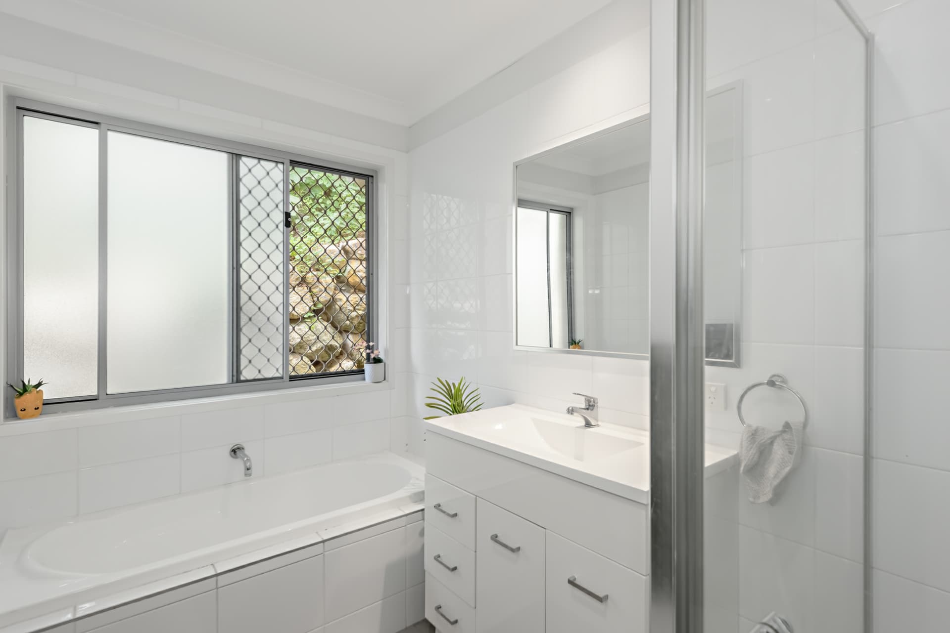 7 Murray Circuit, Upper Coomera, Upper Coomera - Thumbnail 6