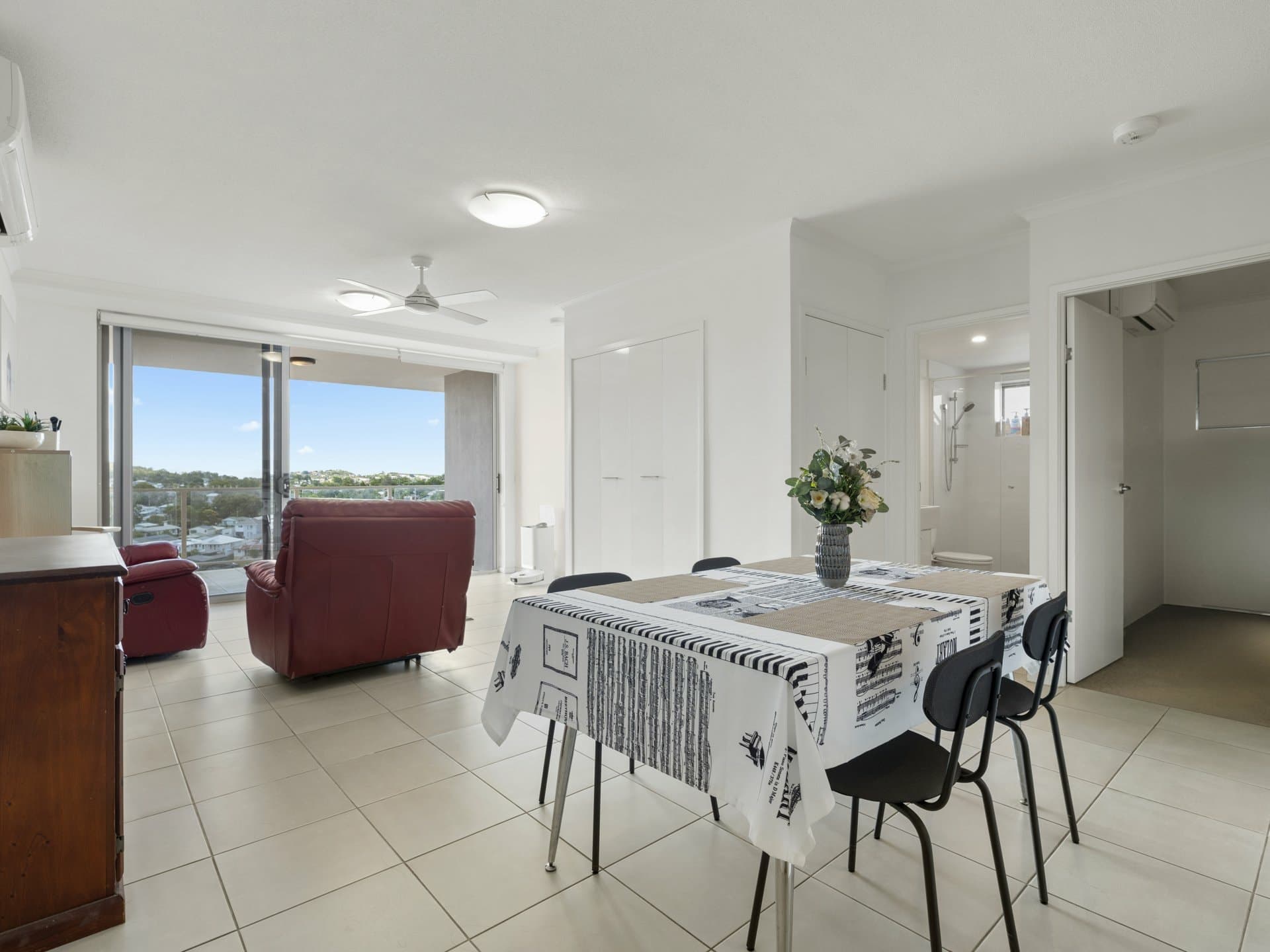 503/40 Mascar Street, Upper Mount Gravatt, Upper Mount Gravatt - Thumbnail 4