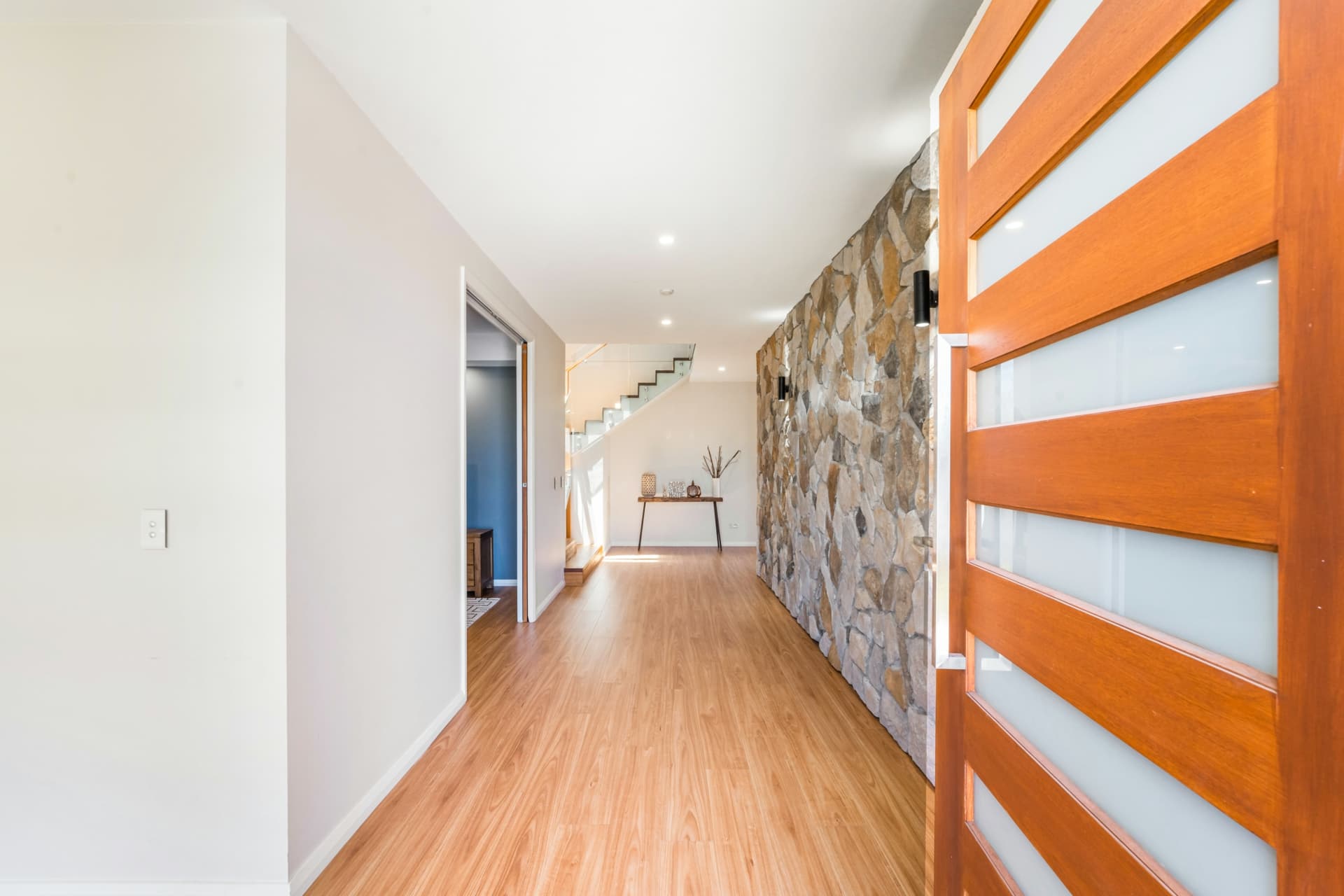 6 Barwick Link, Gledswood Hills, Gledswood Hills - Thumbnail 2