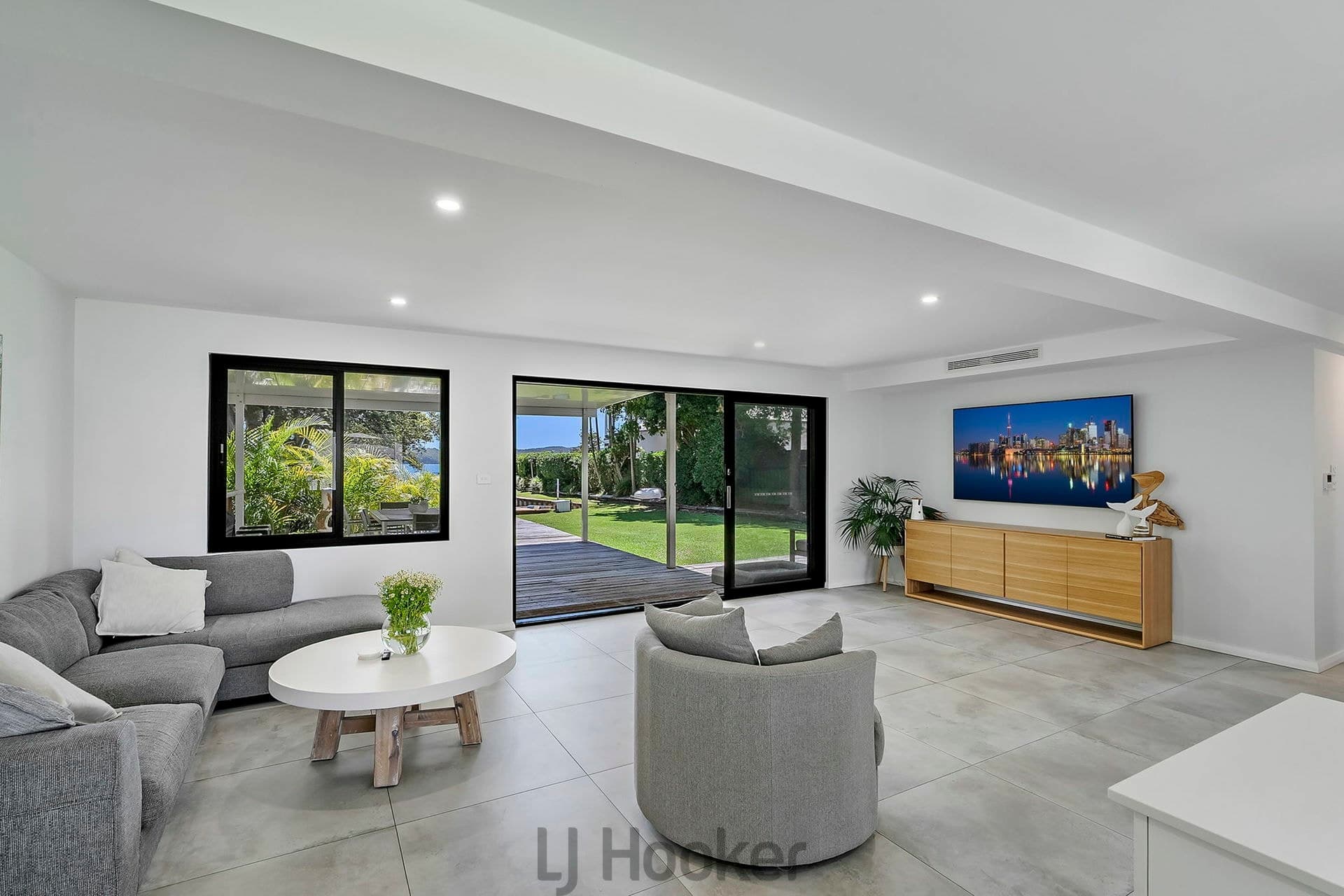 91 Excelsior Parade, Carey Bay, Carey Bay - Thumbnail 7