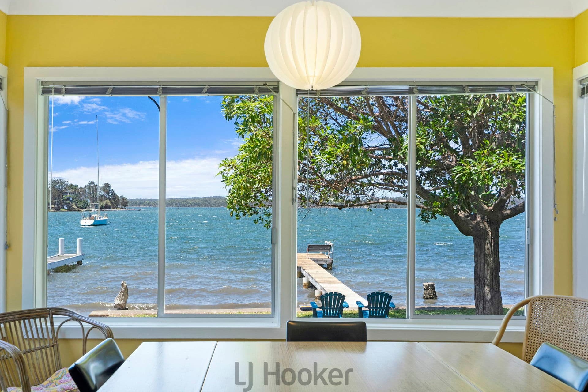 37 Waterside Avenue, Sunshine, Sunshine - Thumbnail 7