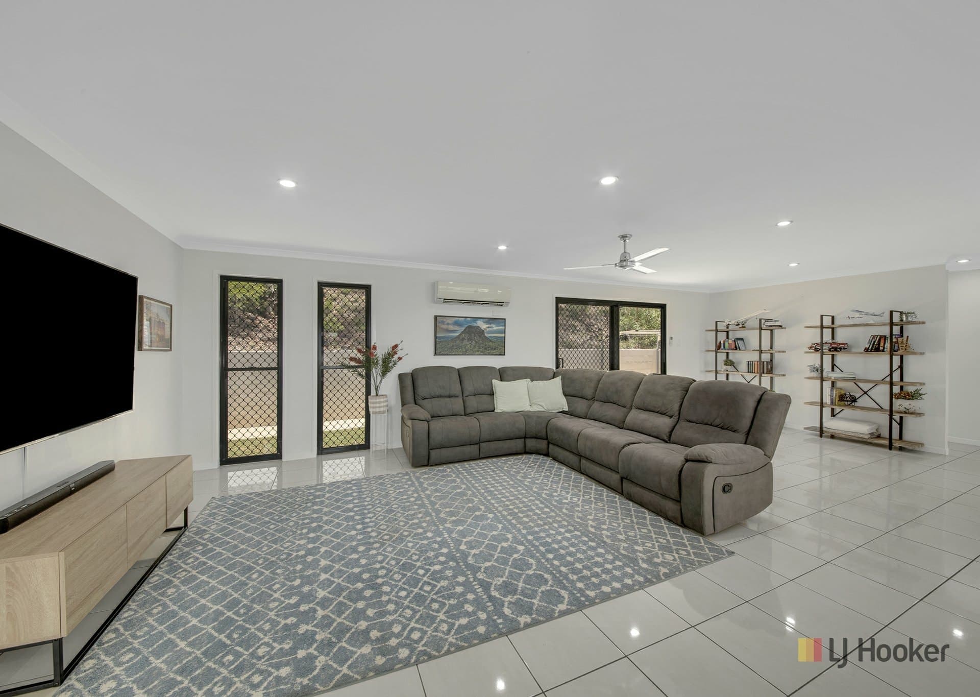 11 Melanie Court, Boyne Island, Boyne Island - Thumbnail 4