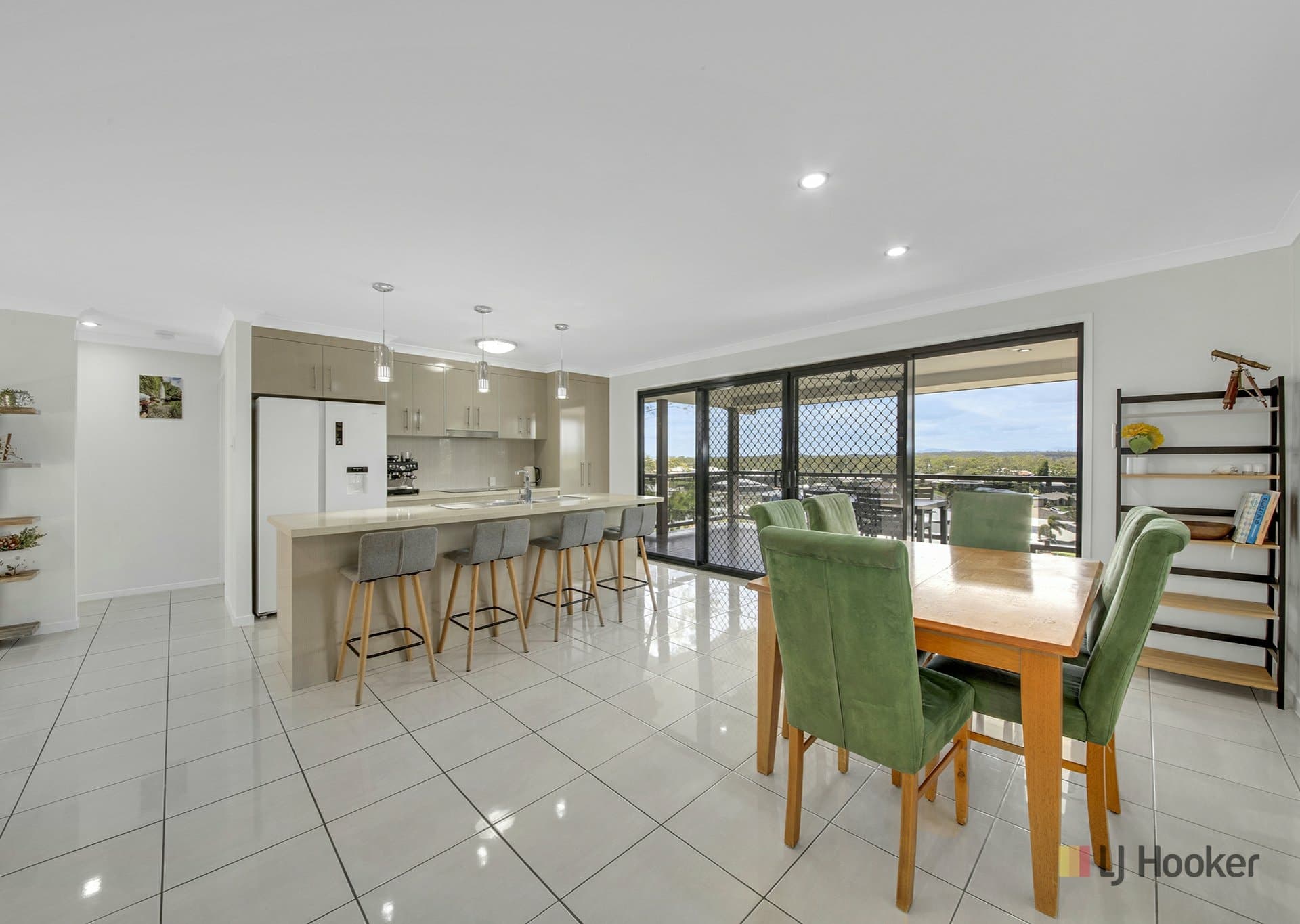 11 Melanie Court, Boyne Island, Boyne Island - Thumbnail 6