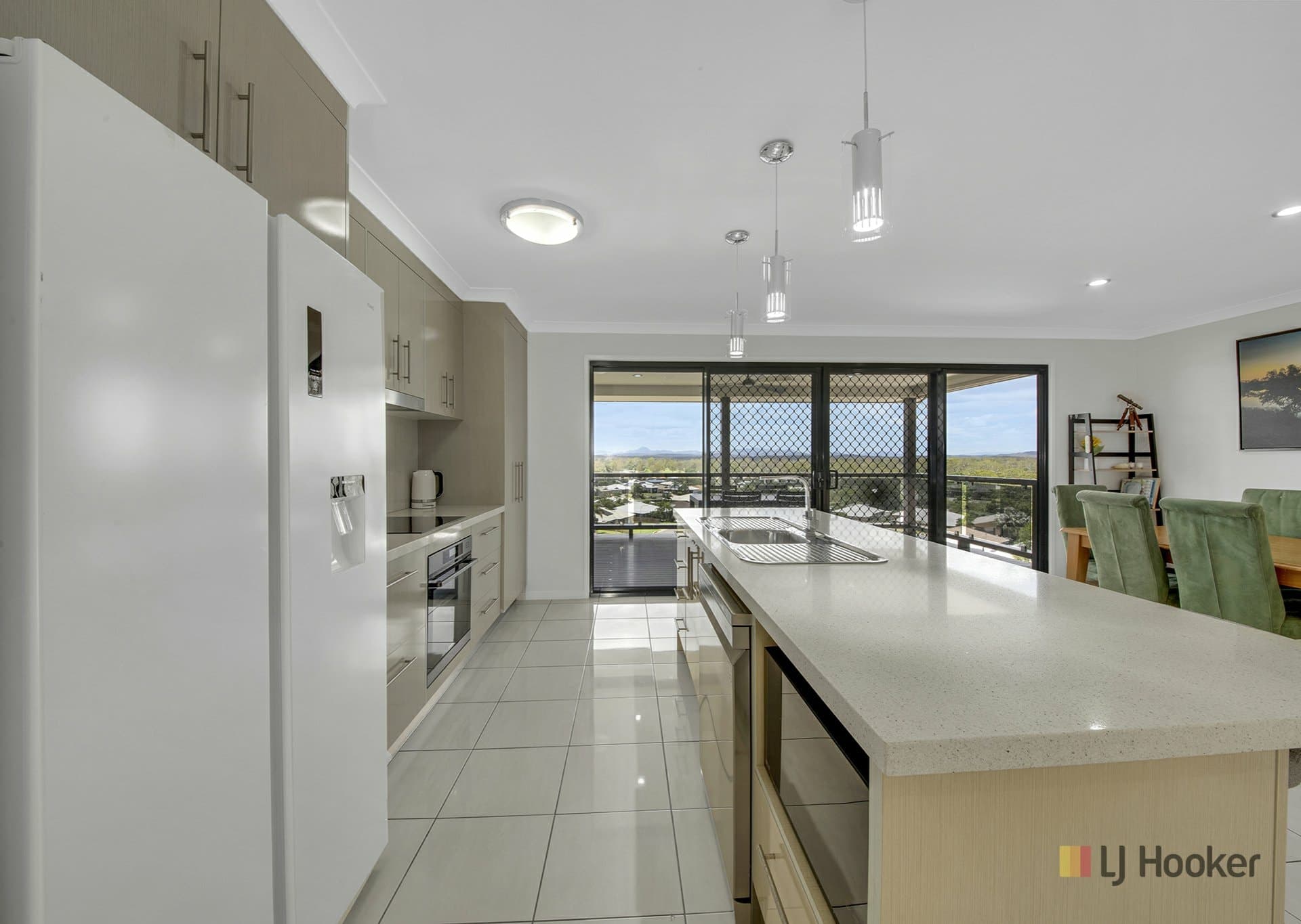 11 Melanie Court, Boyne Island, Boyne Island - Thumbnail 7