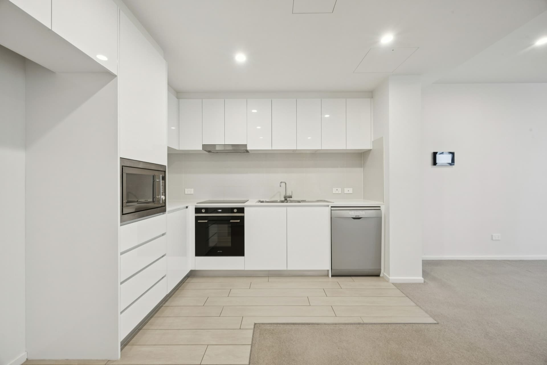 301/51 Mort Street, Braddon, Braddon - Thumbnail 4