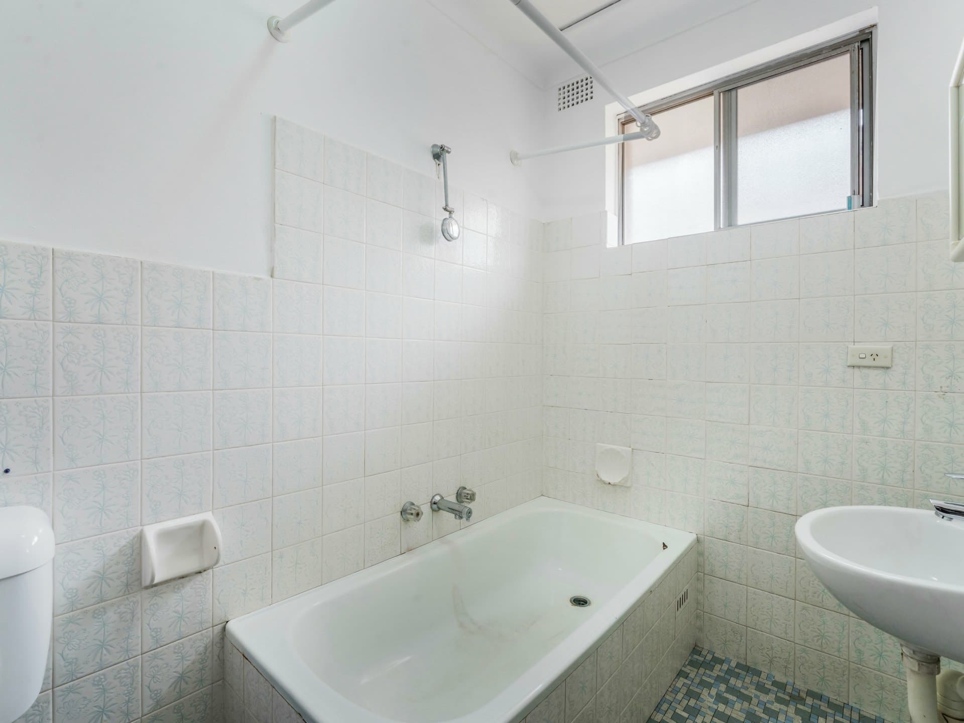 10/35-37 Fourth Avenue, Campsie, Campsie - Thumbnail 5