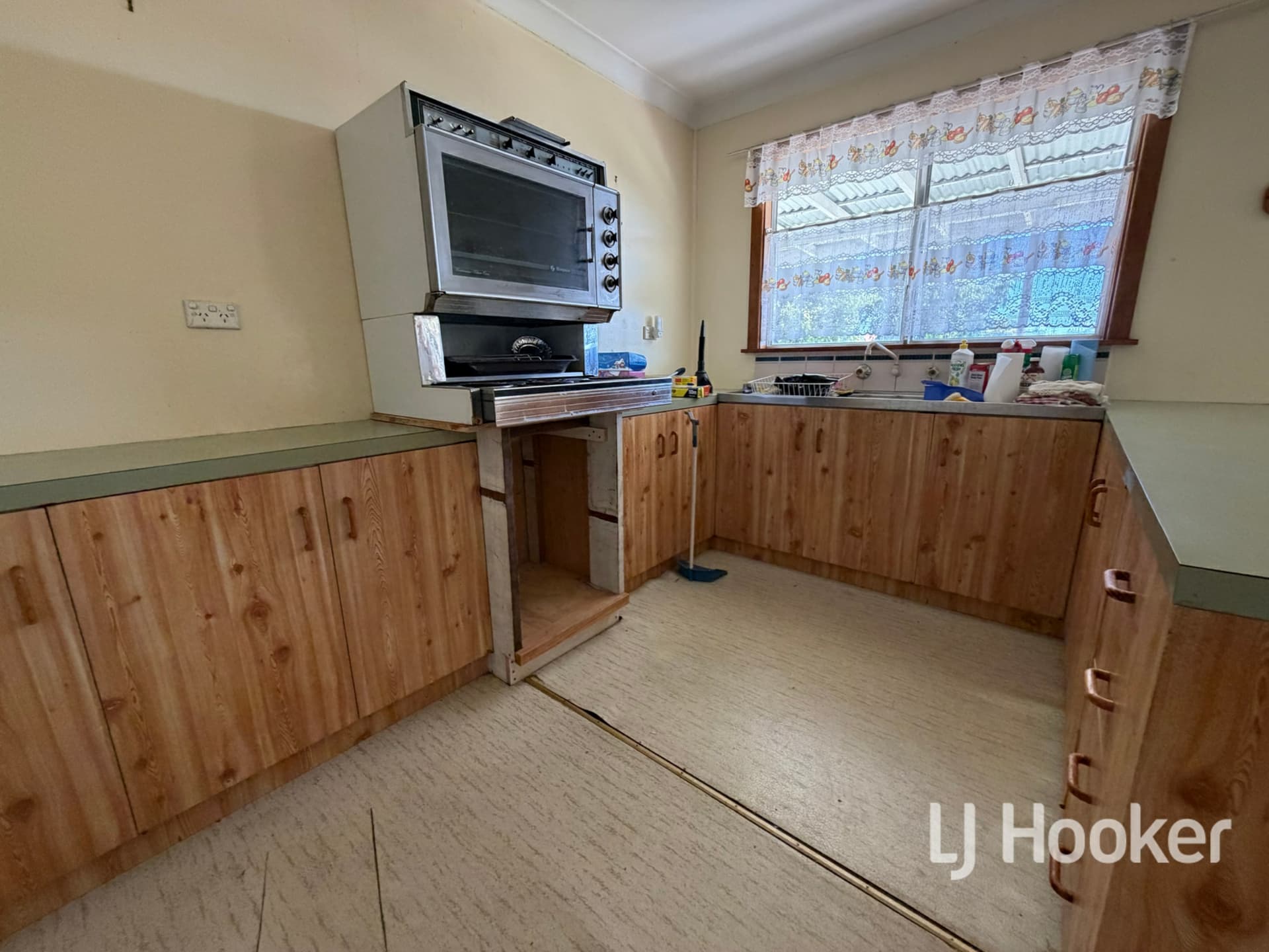 1 Lang Street, Inverell, Inverell - Thumbnail 5
