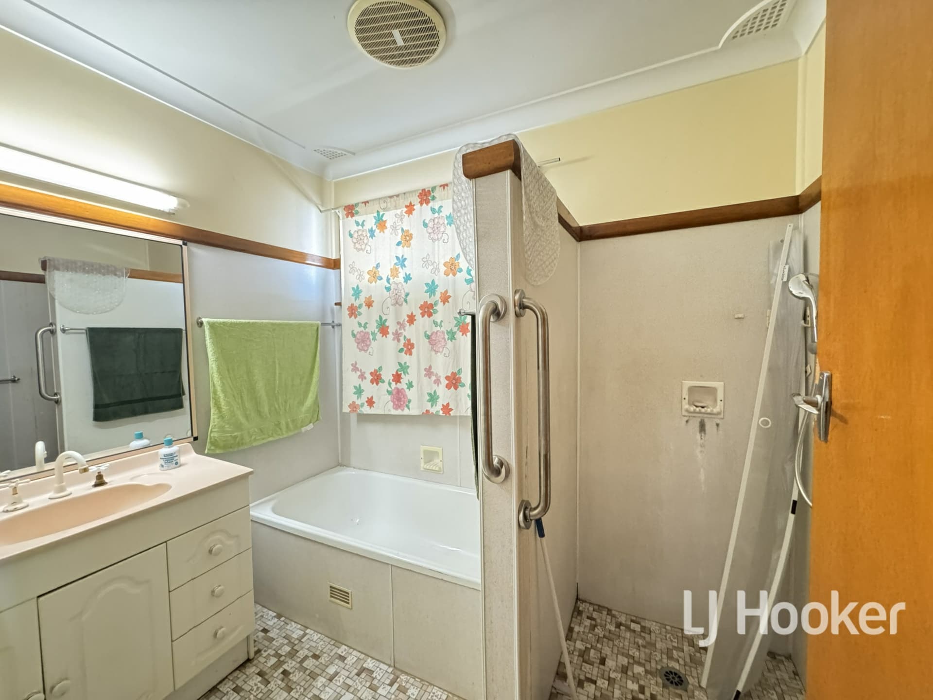 1 Lang Street, Inverell, Inverell - Thumbnail 6