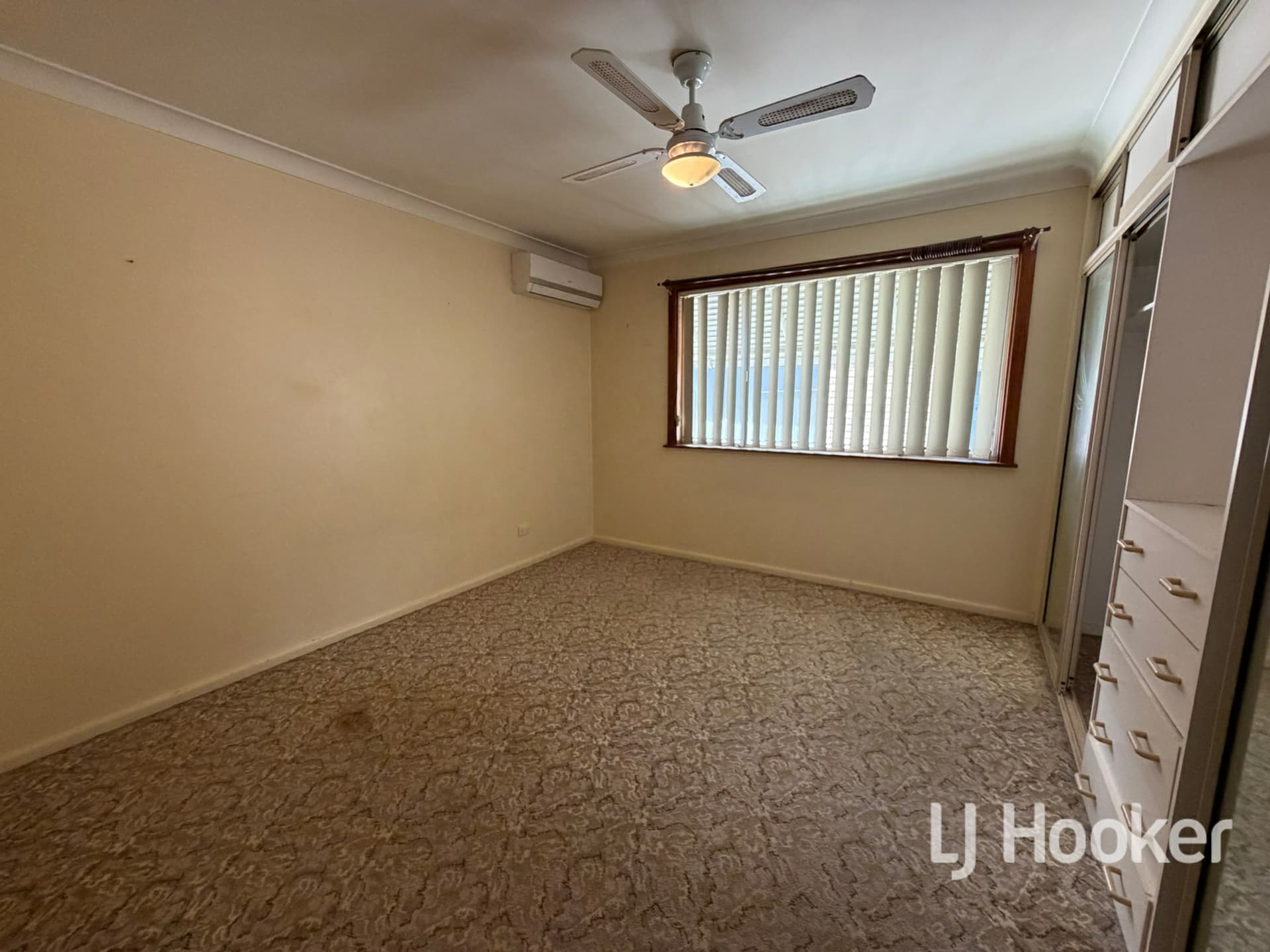 1 Lang Street, Inverell, Inverell - Thumbnail 8