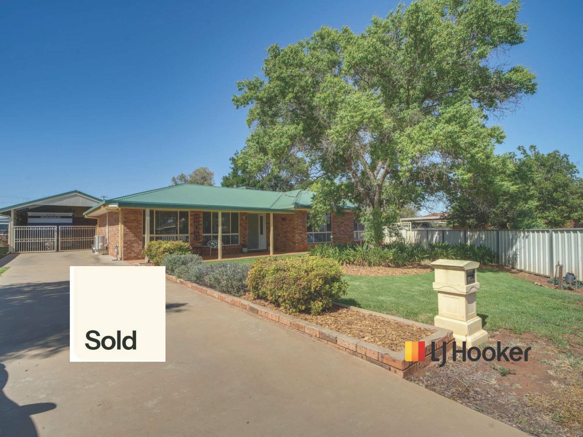 107 Oak Crescent, Narromine, Narromine - Image 1