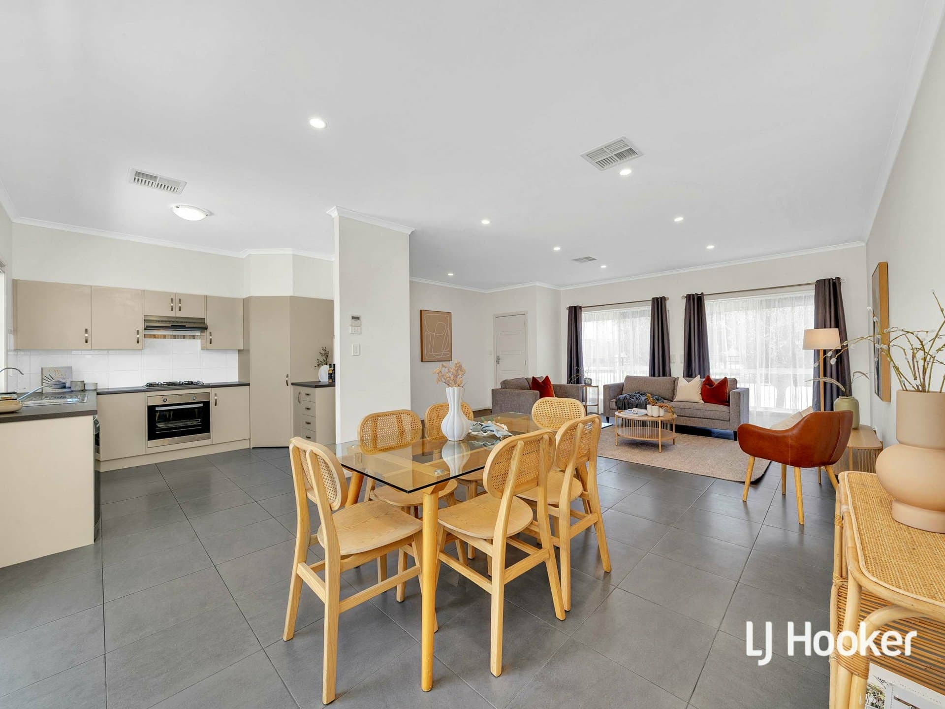 15 Chaucer St, Clearview, Clearview - Thumbnail 6