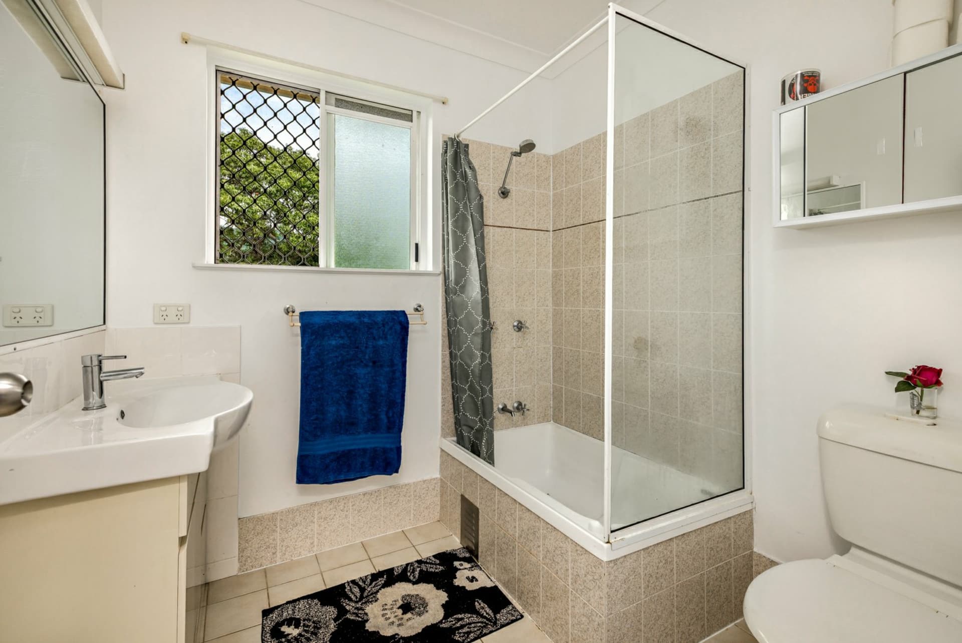 9/16-18 Springfield Crescent, Manoora, Manoora - Thumbnail 7