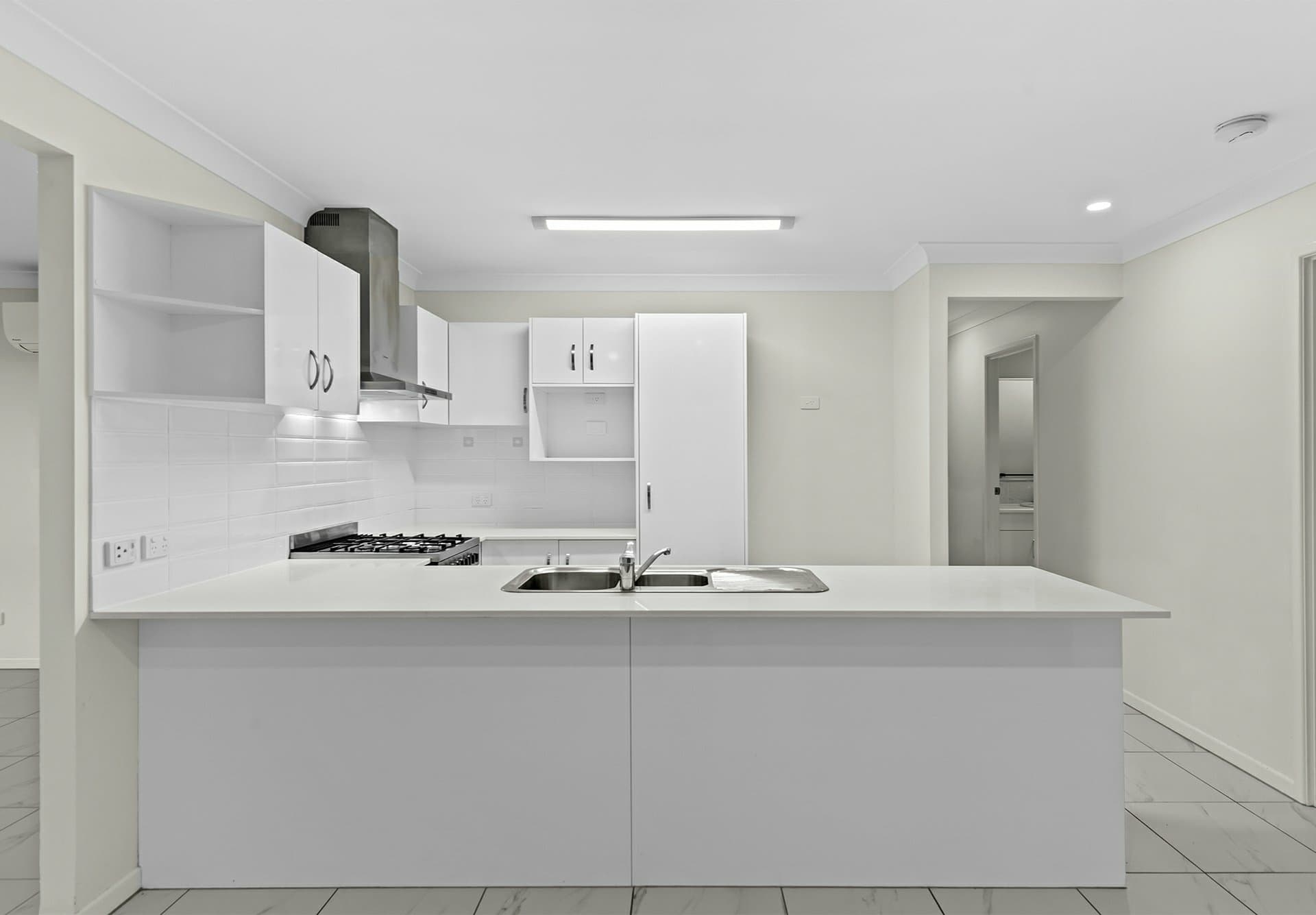 1 Elkhorn Lane, Park Ridge, Park Ridge - Thumbnail 4