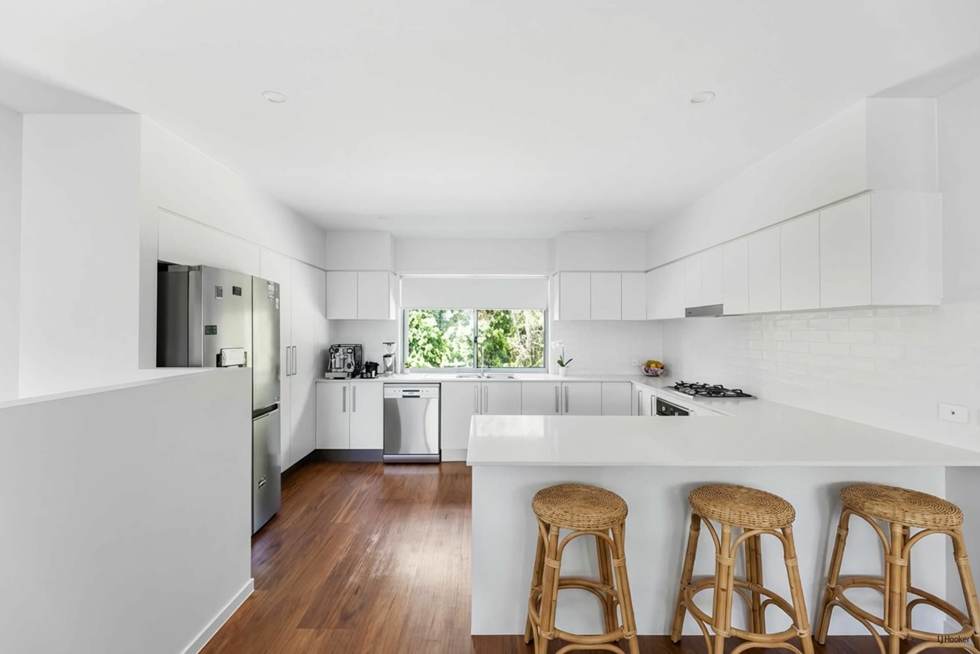 4 Midview Court, Currumbin, Currumbin - Thumbnail 5