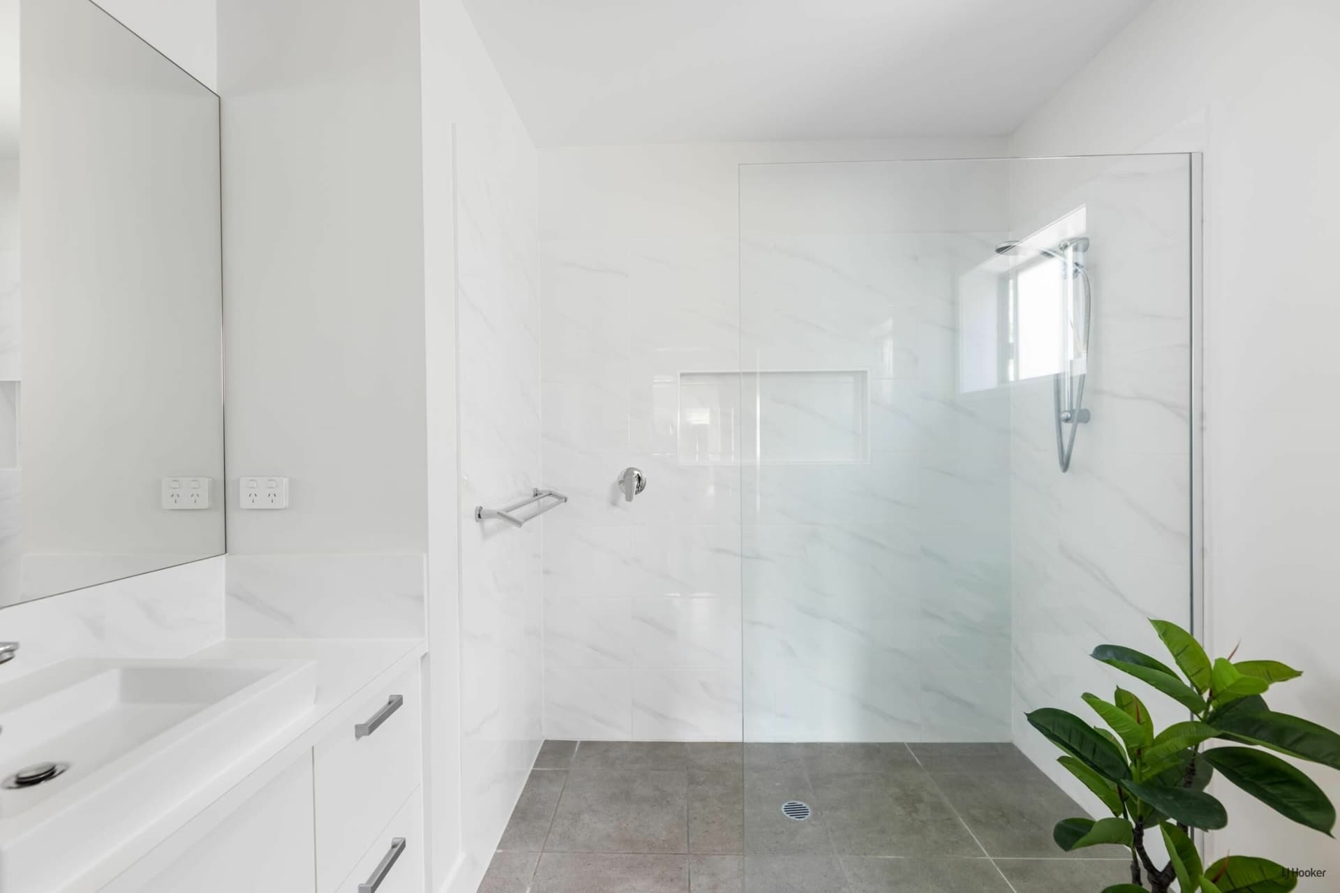 4 Midview Court, Currumbin, Currumbin - Thumbnail 7