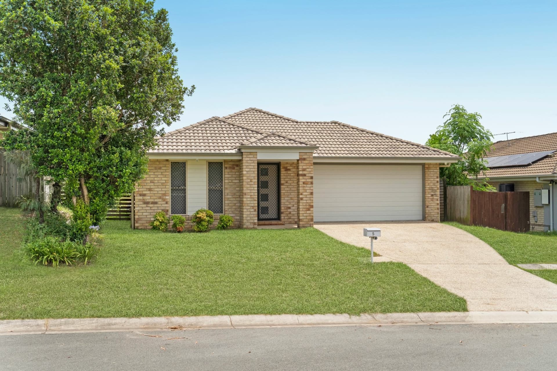 5 Oakvale Avenue, Holmview, Holmview - Thumbnail 3