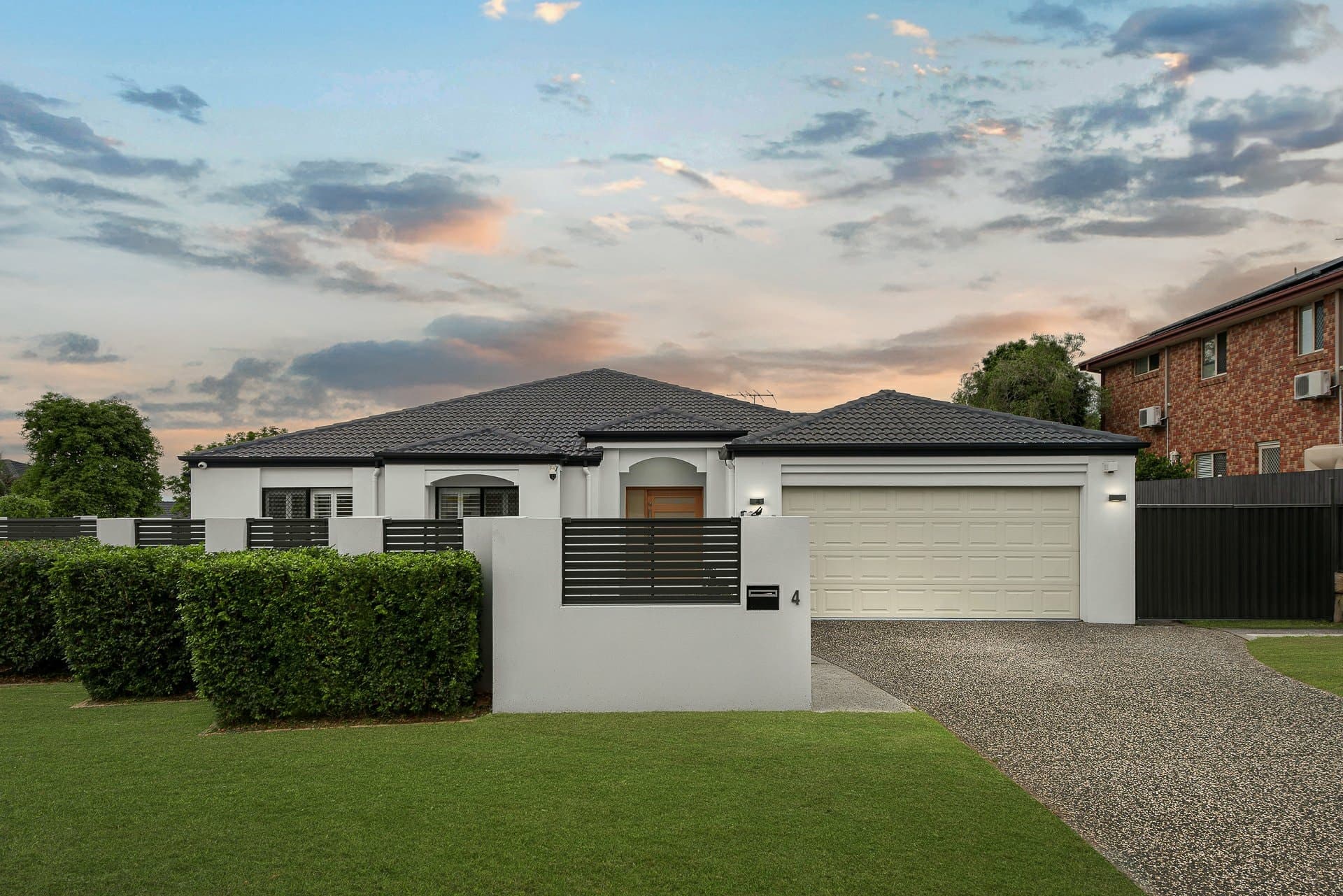 4 Sumner Place, Carindale, Carindale - Image 1