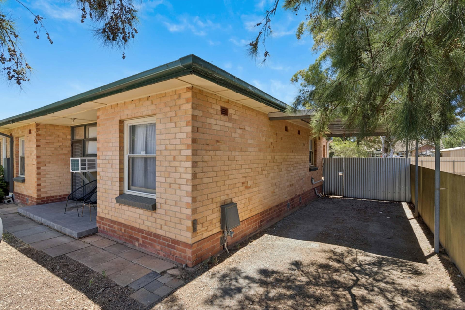 25 Kingsbury Street, Davoren Park, Davoren Park - Thumbnail 2
