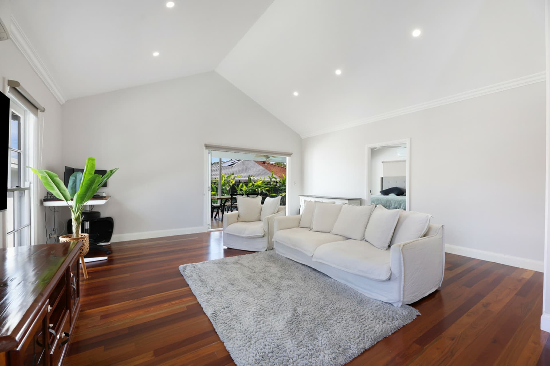 13 Barton Avenue, Southport, Southport - Thumbnail 8