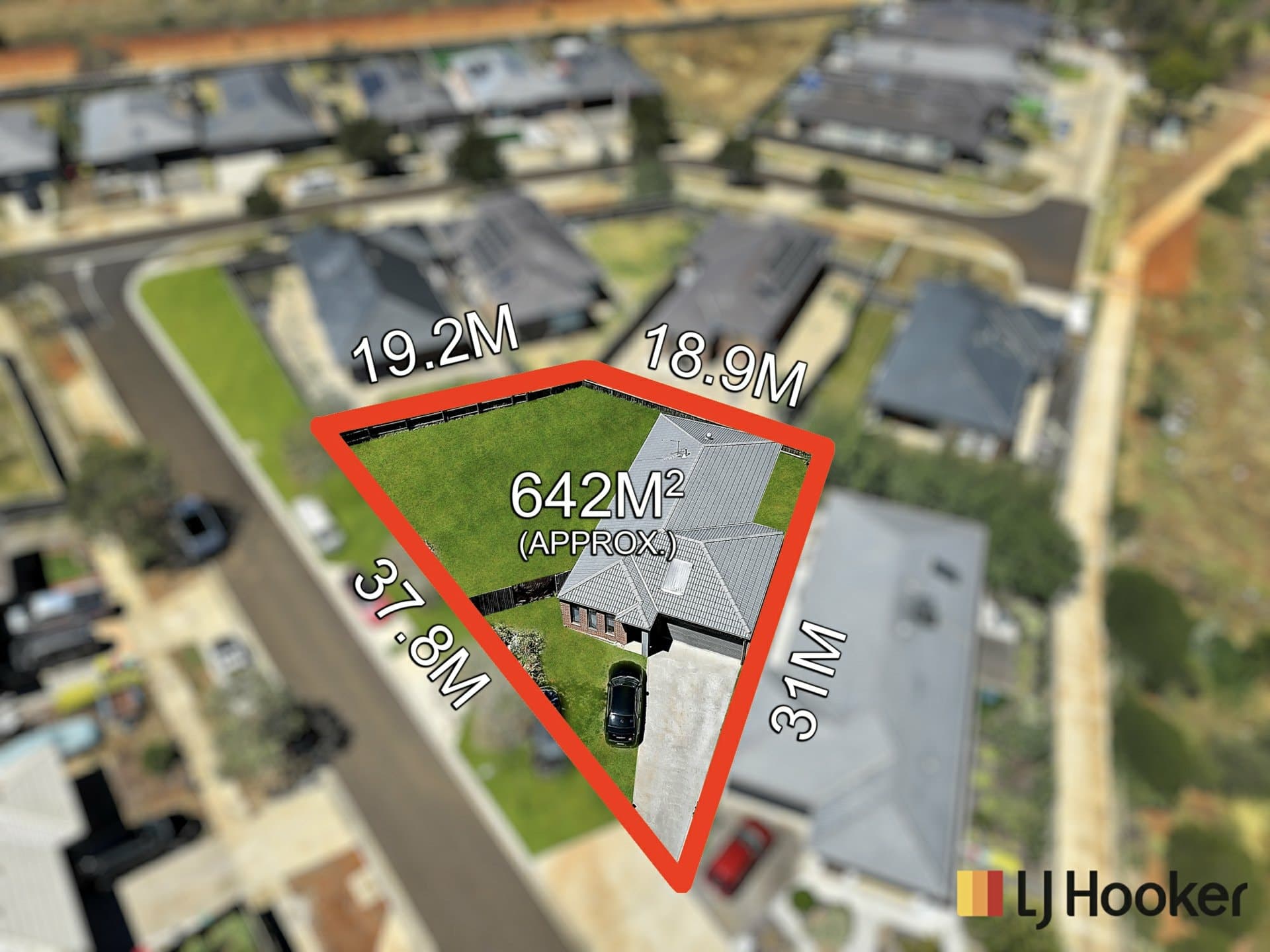 24 Hinkler Crescent, Brookfield, Brookfield - Thumbnail 2