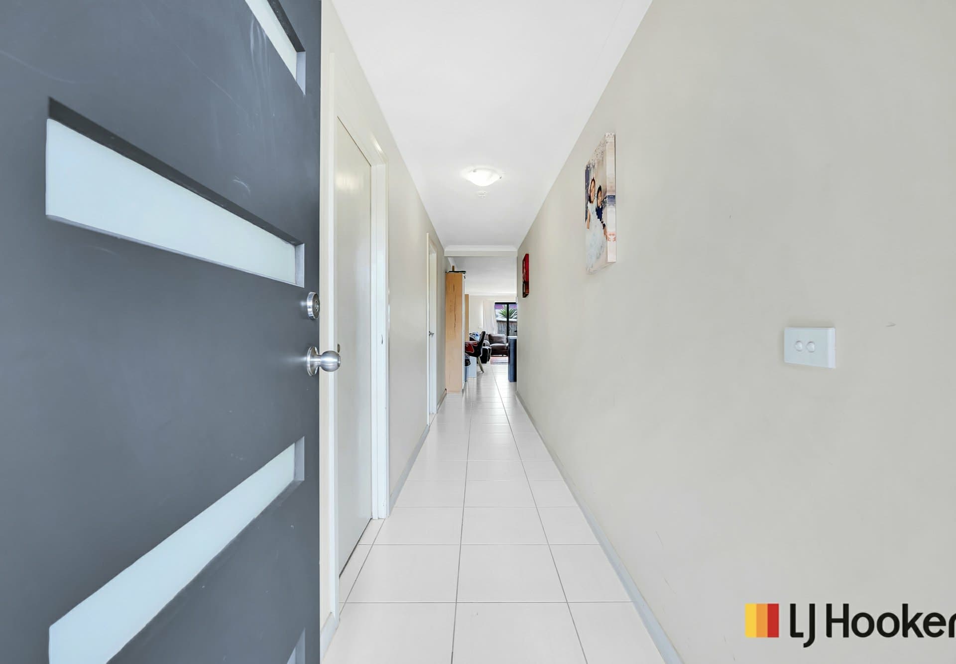 24 Hinkler Crescent, Brookfield, Brookfield - Thumbnail 4
