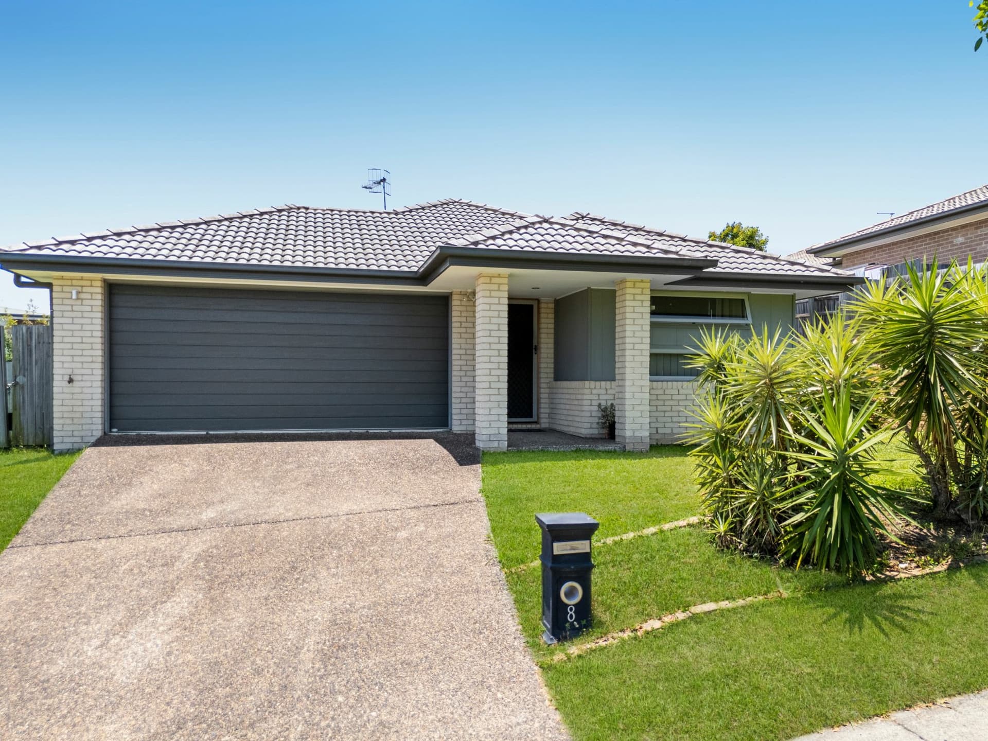 8 Oakwood Street, Pimpama, Pimpama - Image 1