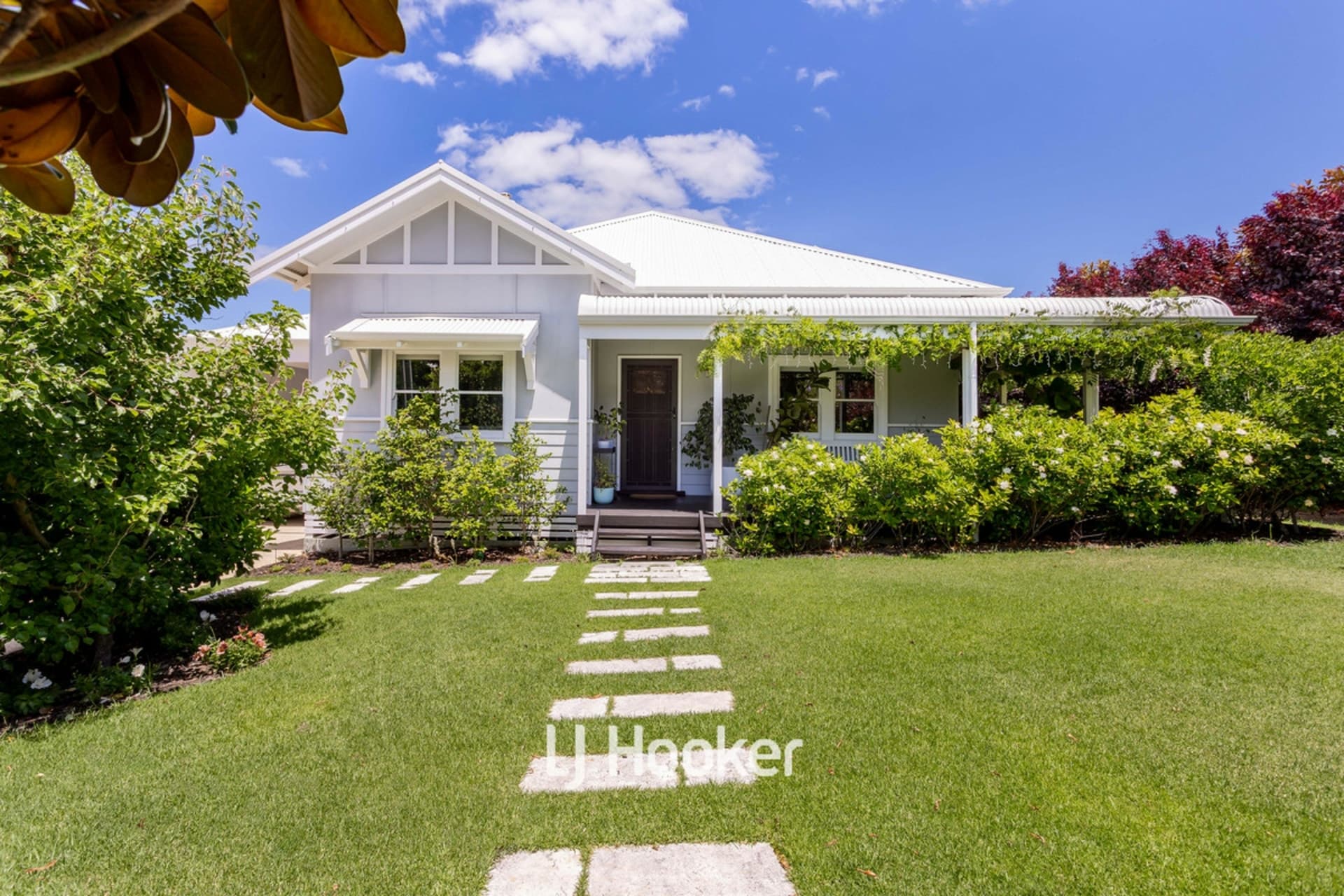 16 Banksia Street, Bunbury, Bunbury - Image 1