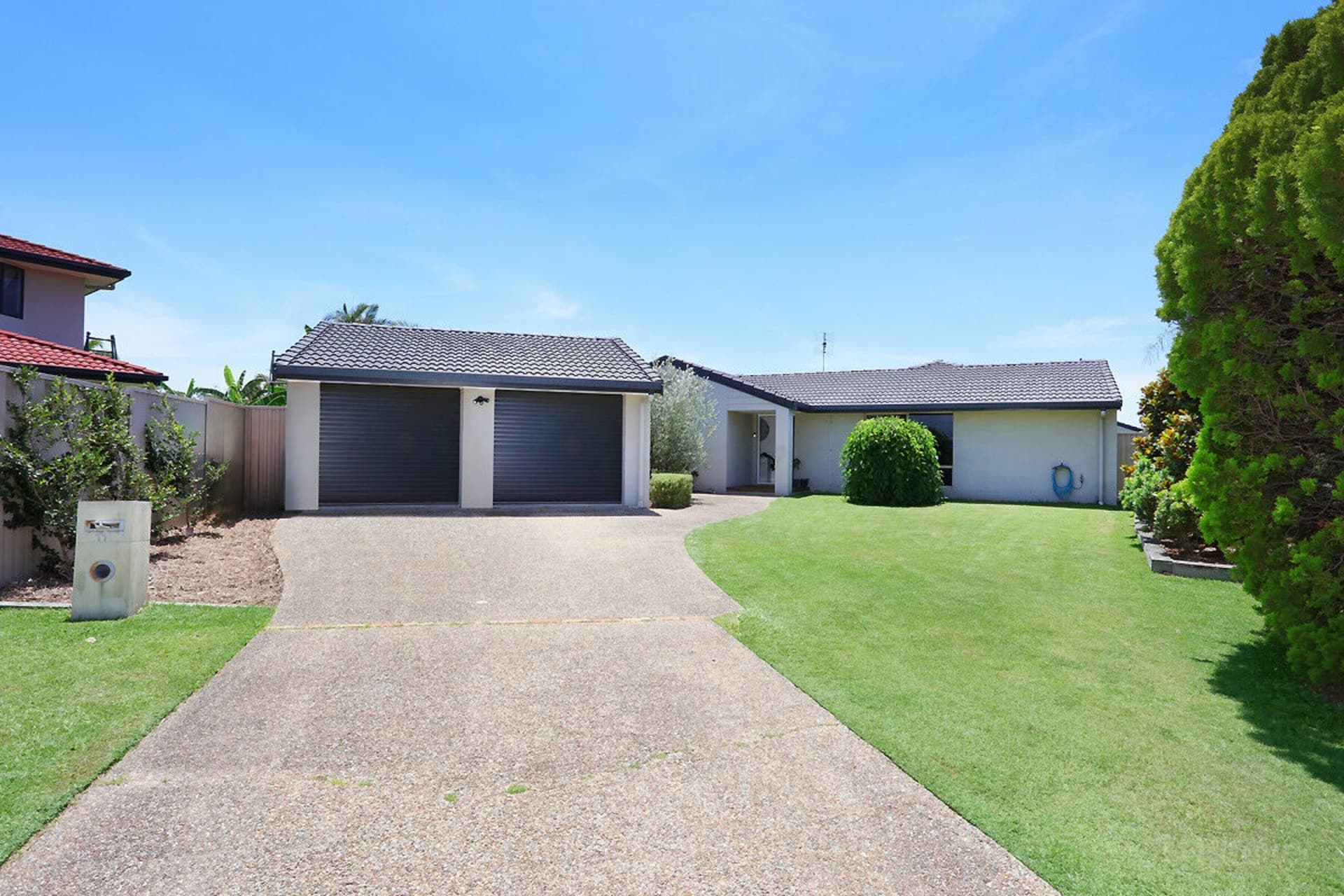 11 Eacham Avenue, Coombabah, Coombabah - Thumbnail 6