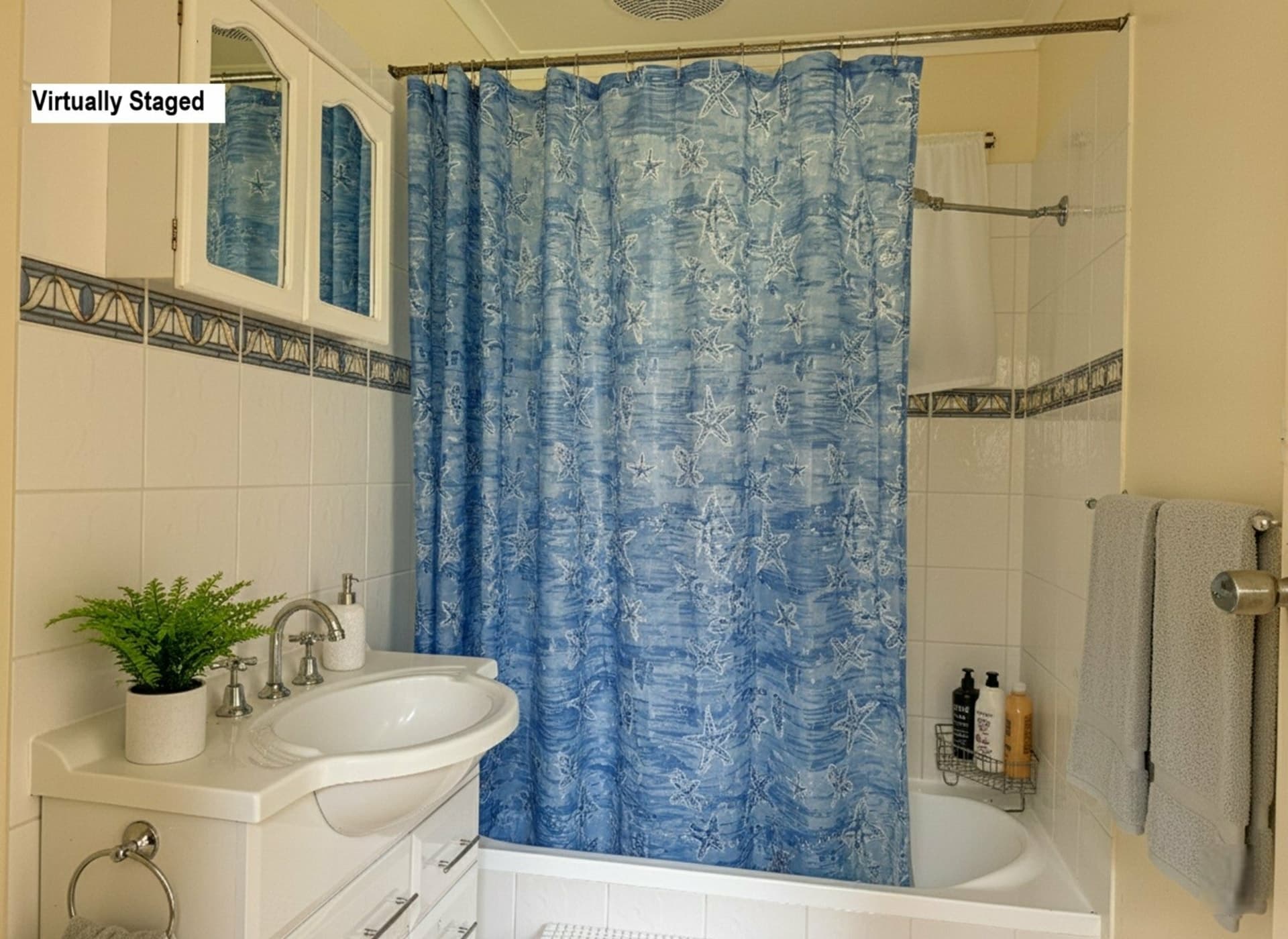 3/3 Roslyn Court, Lakes Entrance, Lakes Entrance - Thumbnail 3