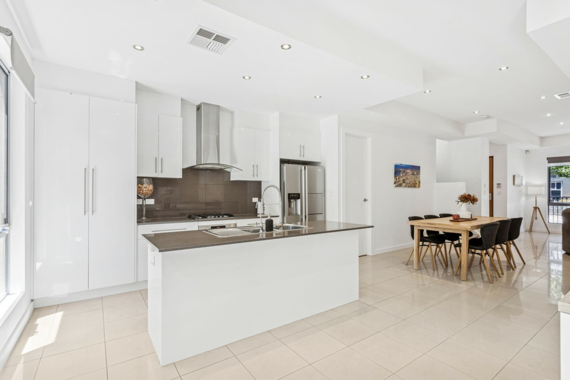 40 Harvey Circuit, Mawson Lakes, Mawson Lakes - Thumbnail 6
