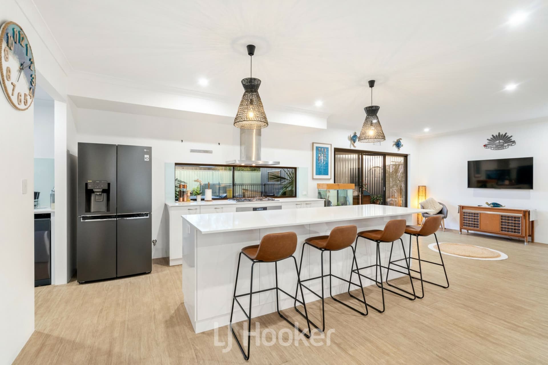 19 Travellers Well Street, Broadwater, Broadwater - Thumbnail 7
