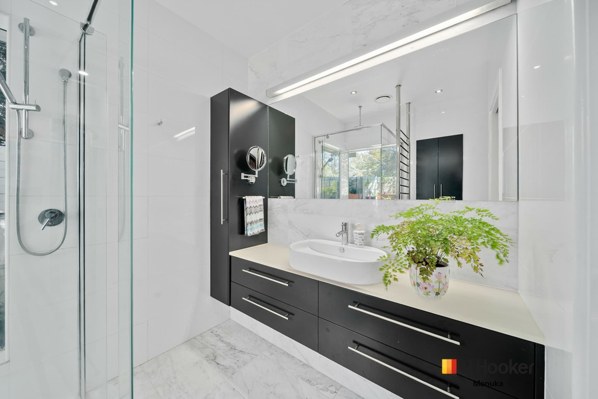 10 Lockyer Street, Griffith, Griffith - Thumbnail 7