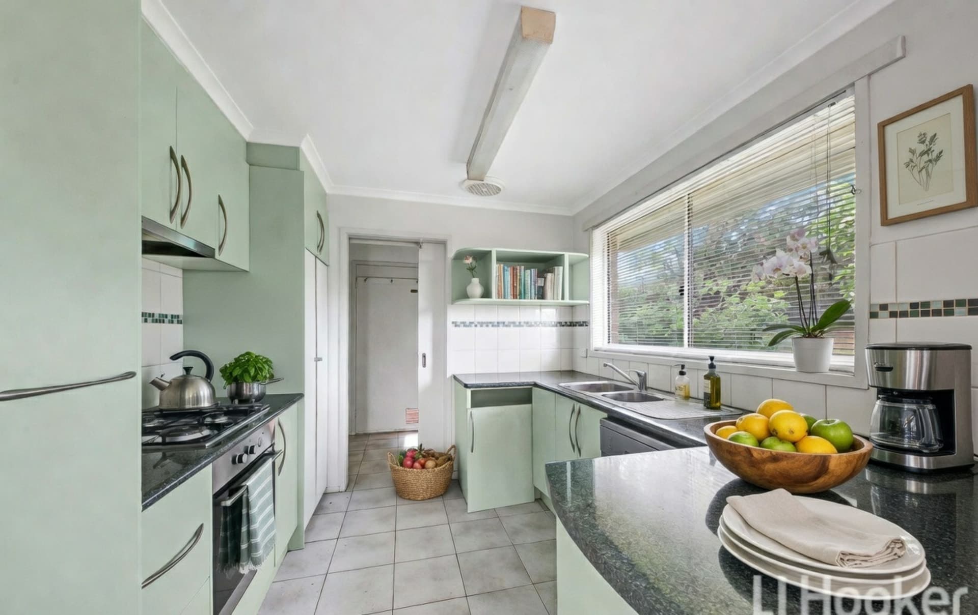 8 Riversdale Crescent, Darley, Darley - Thumbnail 4