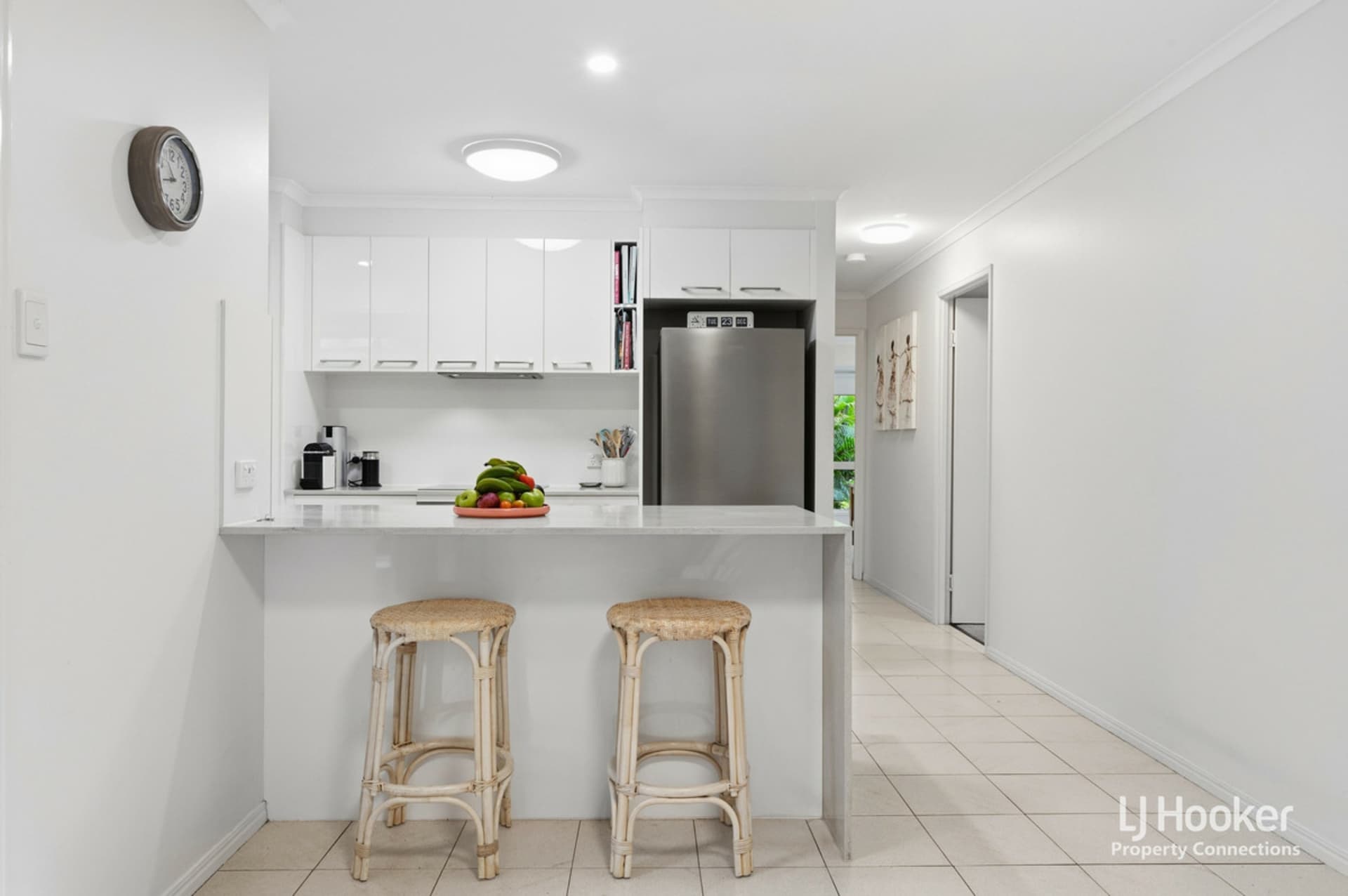 11 Elwood Court, Eatons Hill, Eatons Hill - Thumbnail 3