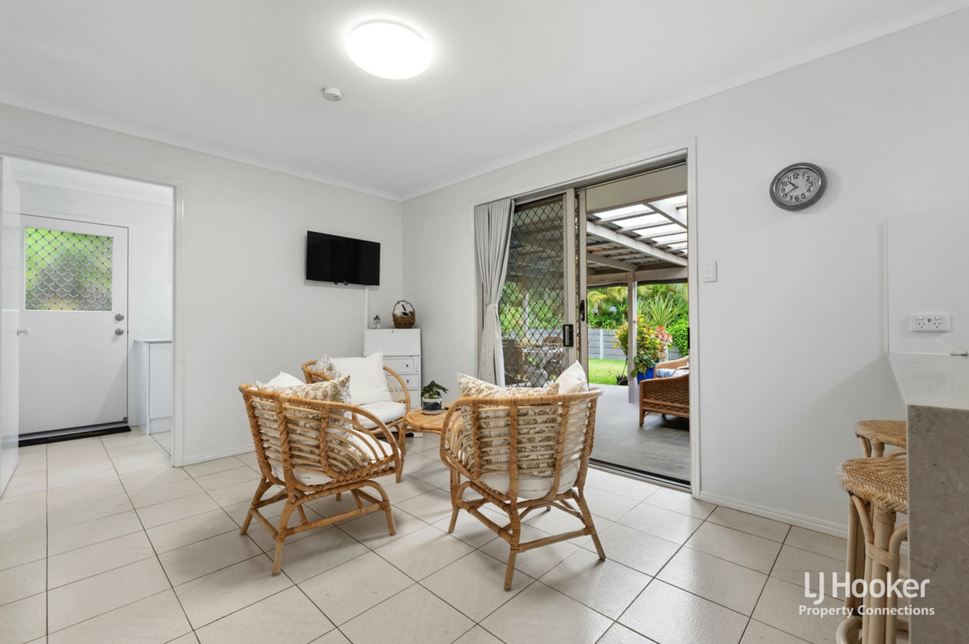 11 Elwood Court, Eatons Hill, Eatons Hill - Thumbnail 5