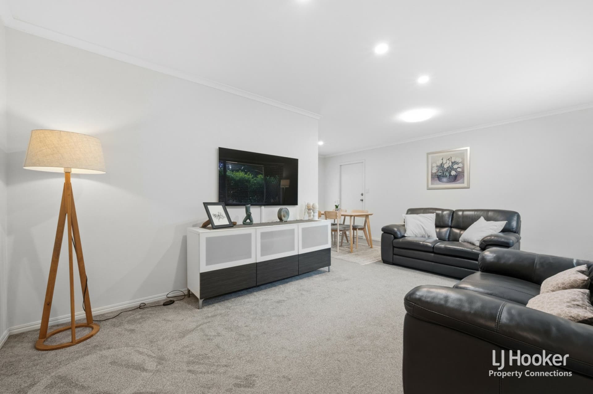 11 Elwood Court, Eatons Hill, Eatons Hill - Thumbnail 6