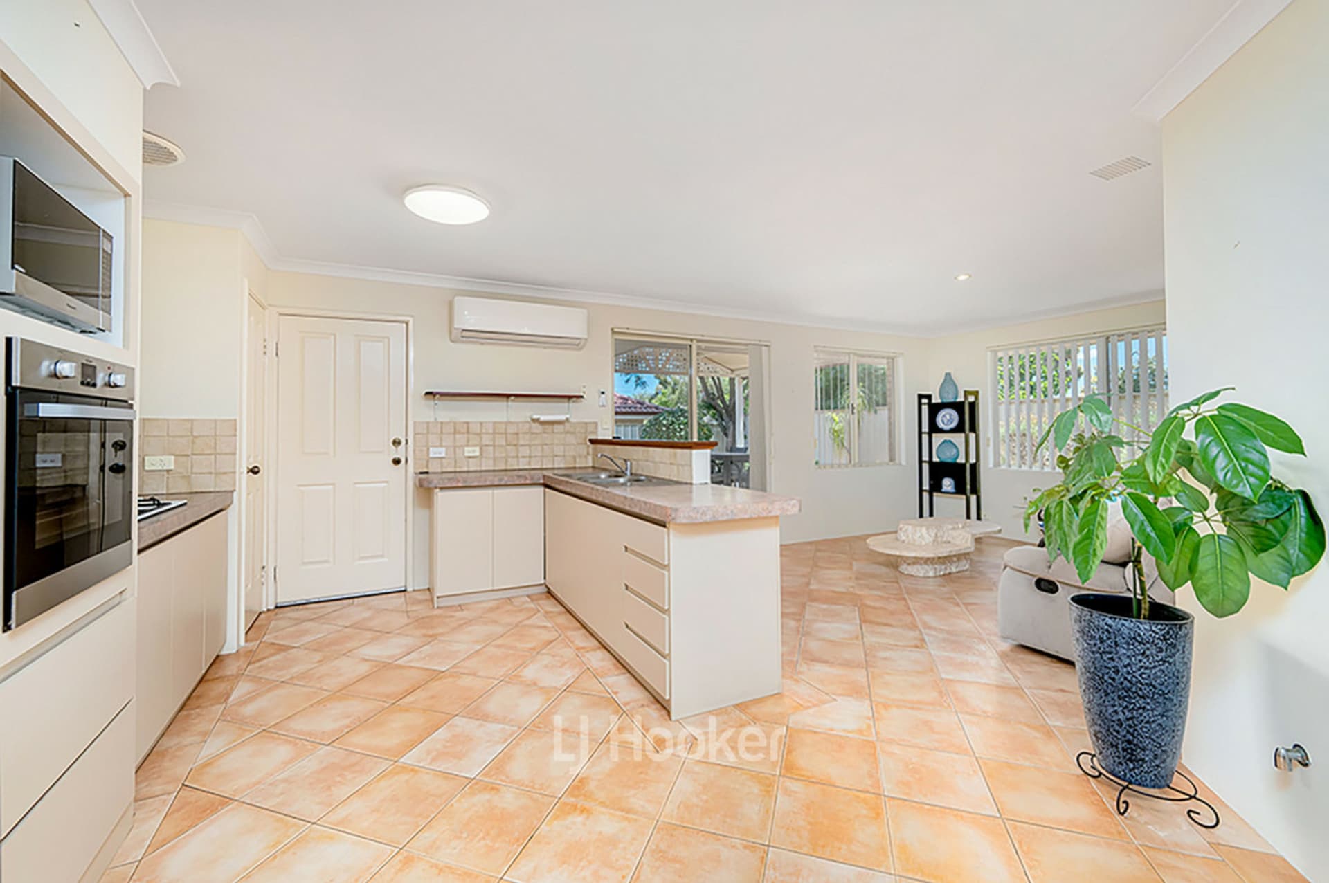 3/265 Old Coast Road, Australind, Australind - Thumbnail 7