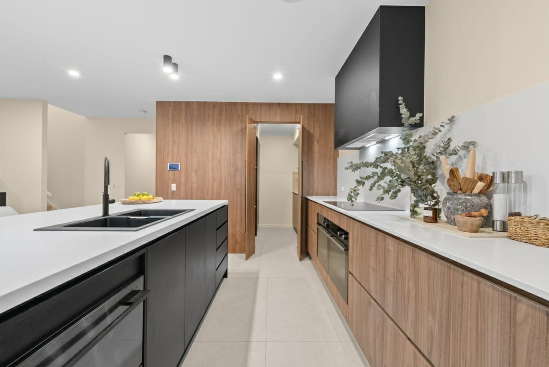 53 Hamilton Drive, Jacobs Well, Jacobs Well - Thumbnail 7